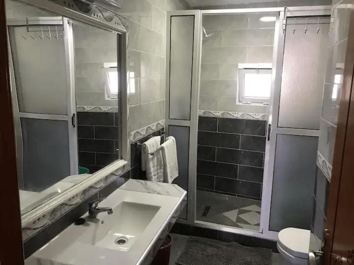 Ammour Apartment
