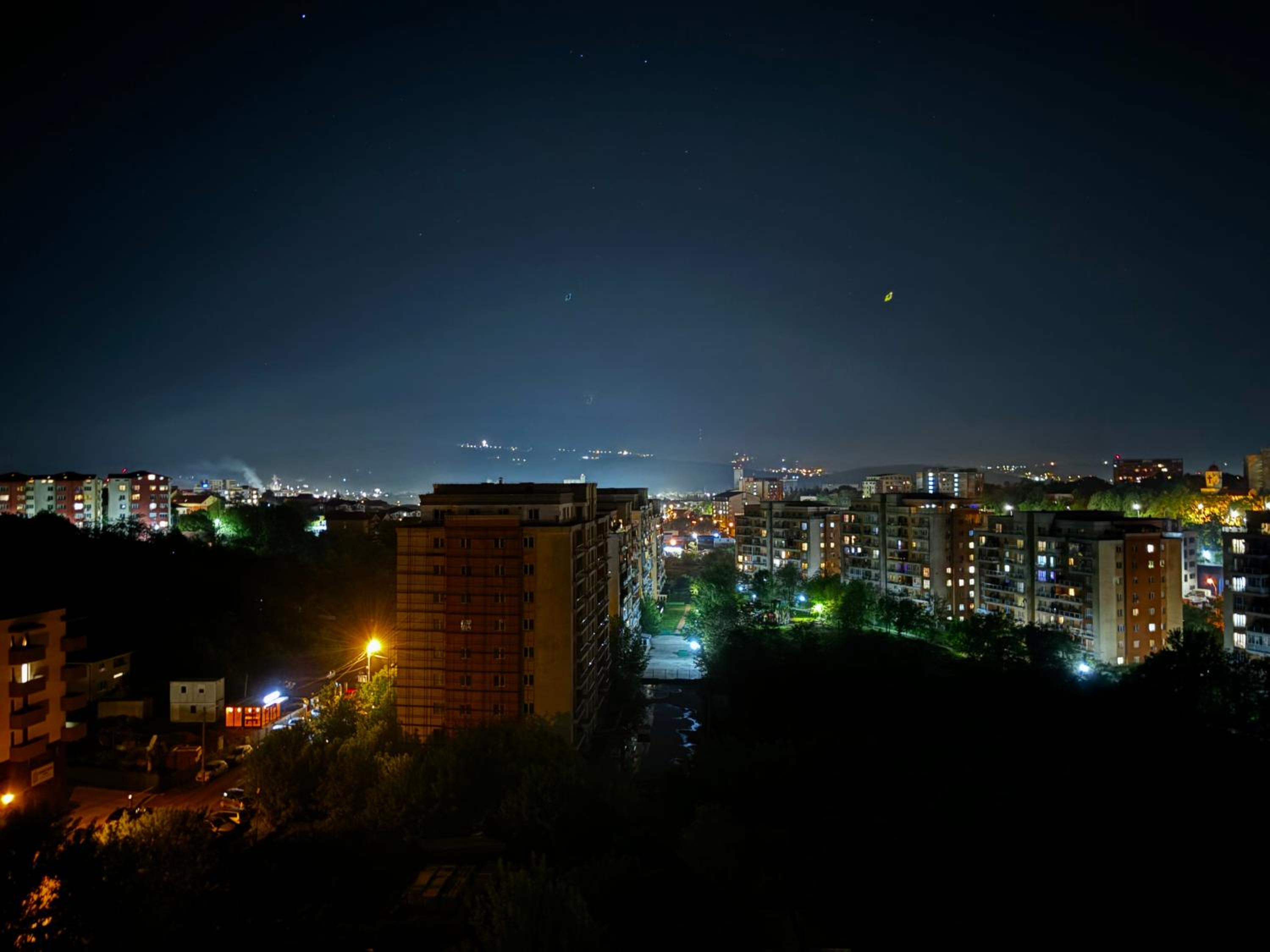 Sky View - Free parking view 5