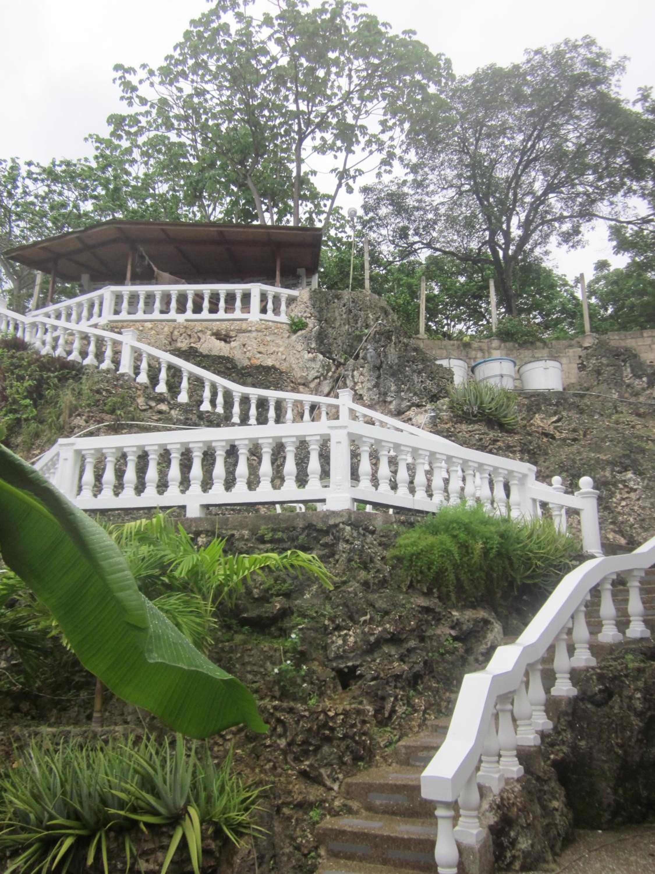 The Rock House Eco