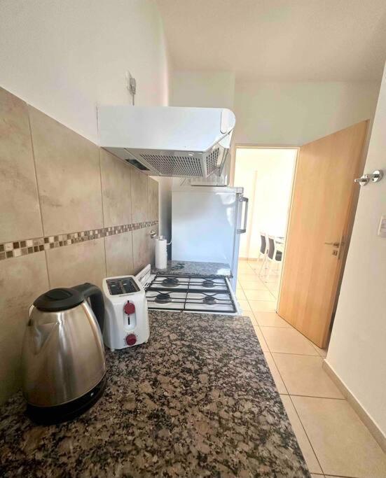 Cálido y céntrico departamento 1 opcional cochera