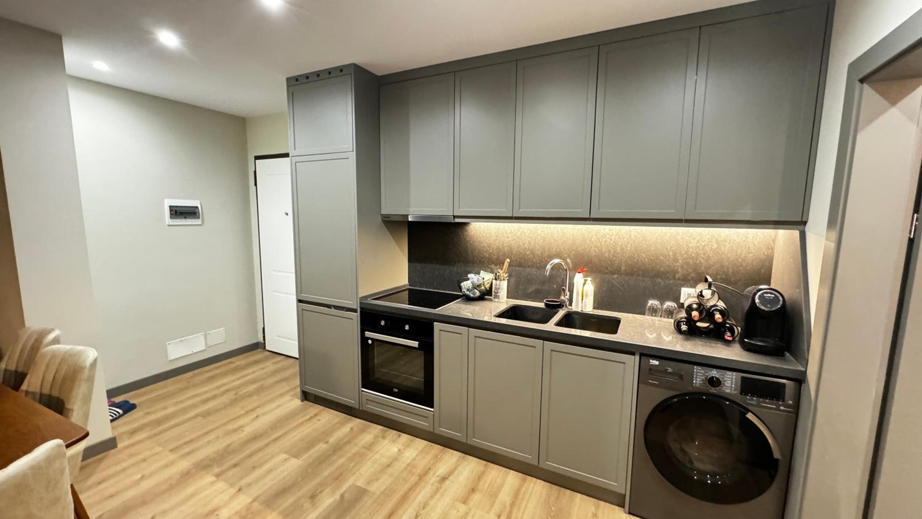 Golem Apartment’s