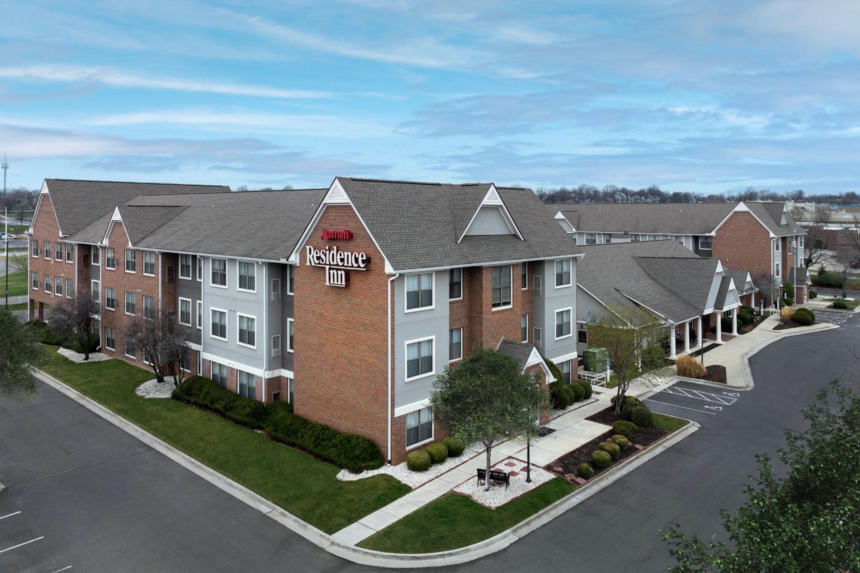 Kansas City Vacations - Residence Inn Kansas City Overland Park - Property Image 1