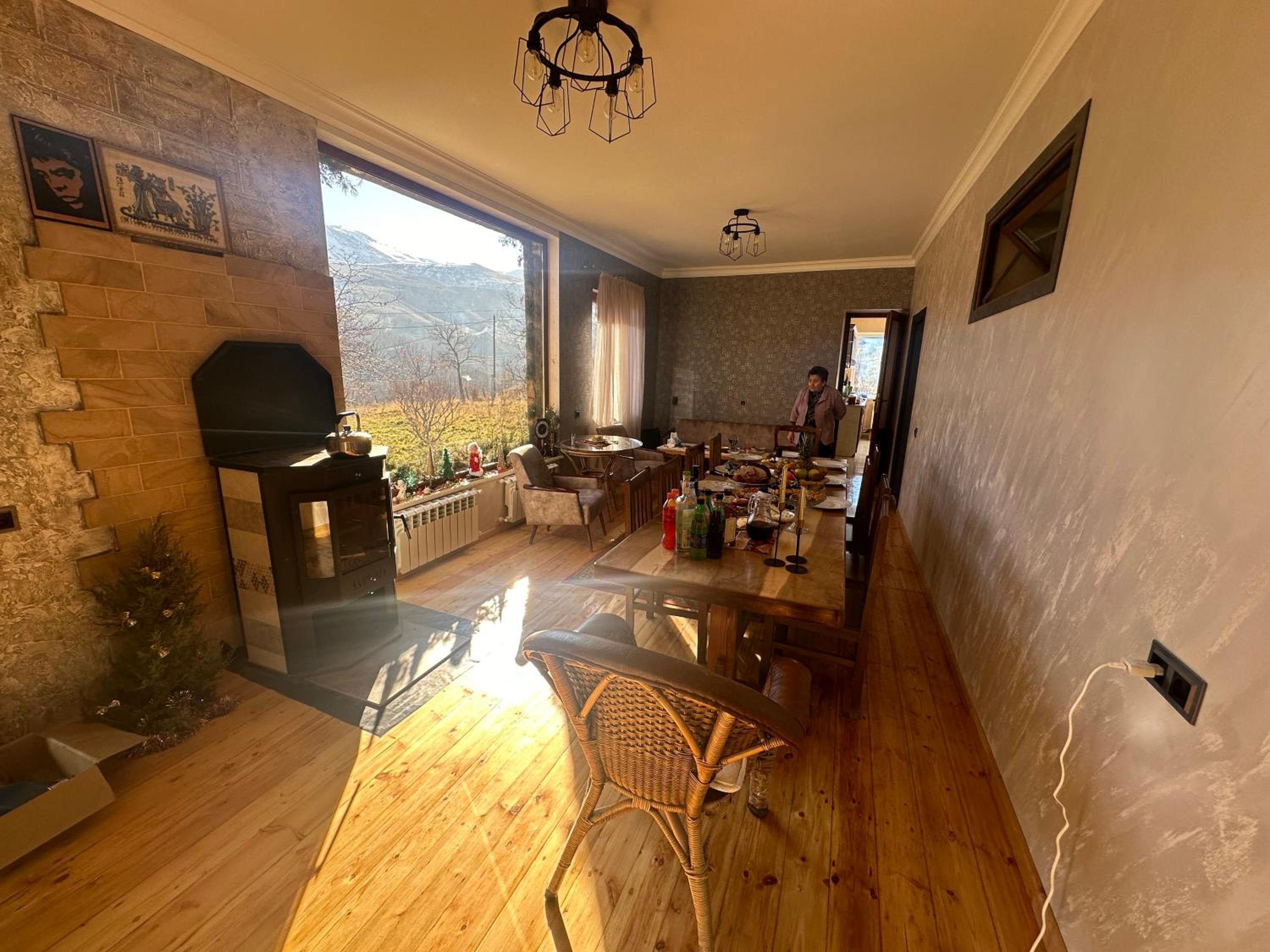 Zaritap Guest House