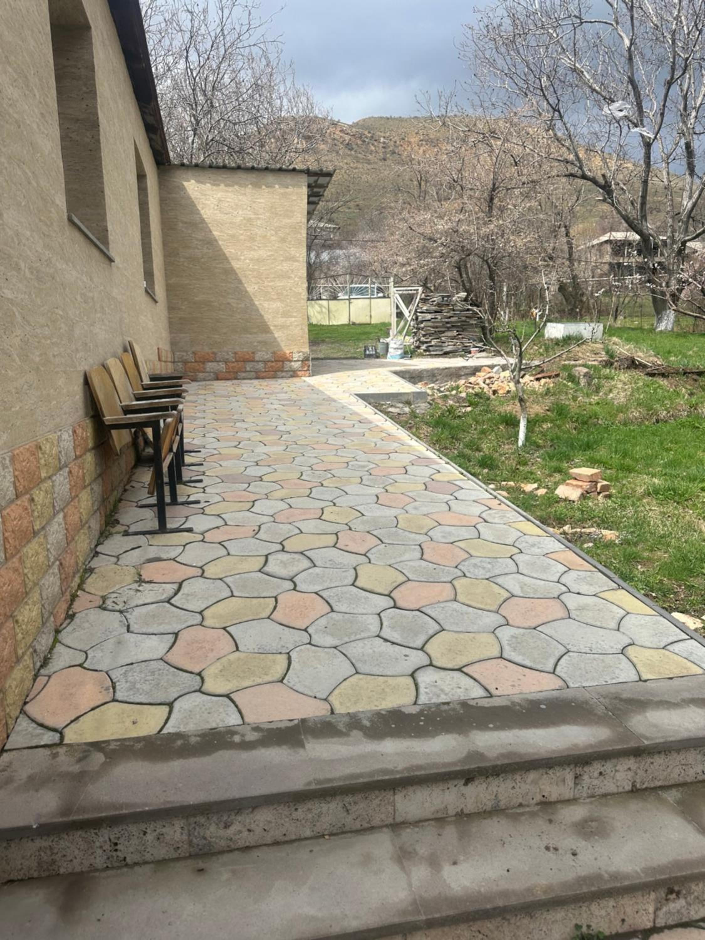 Zaritap Guest House