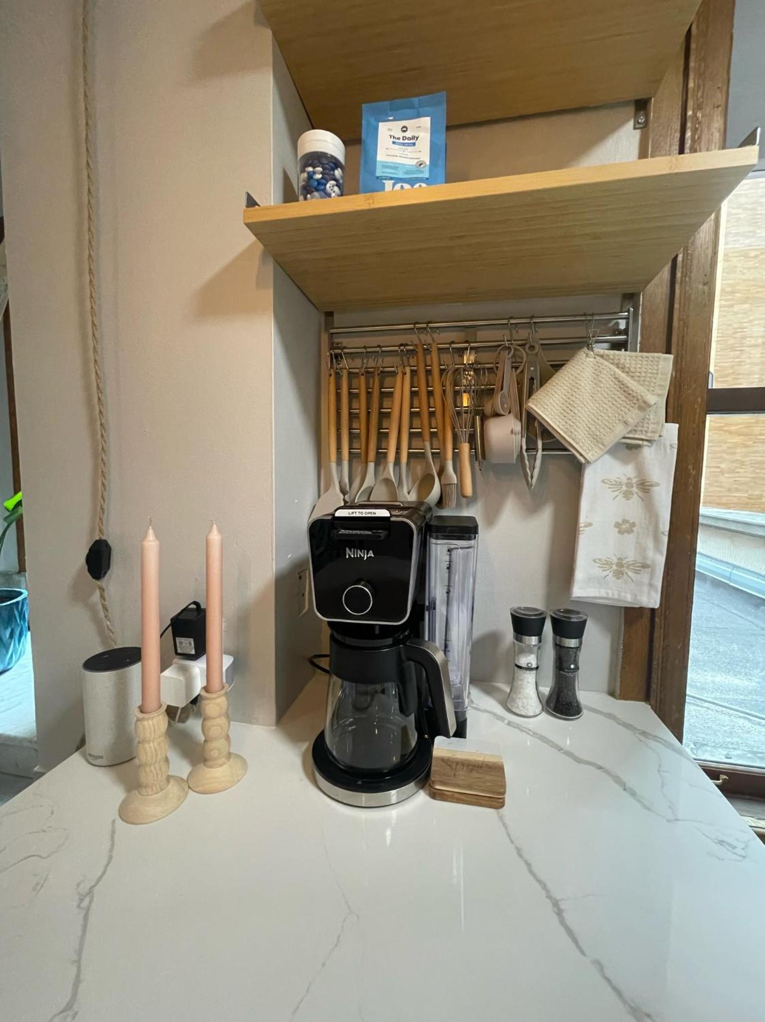 Boho Chic City Studio: Lakeview, Chicago view 3