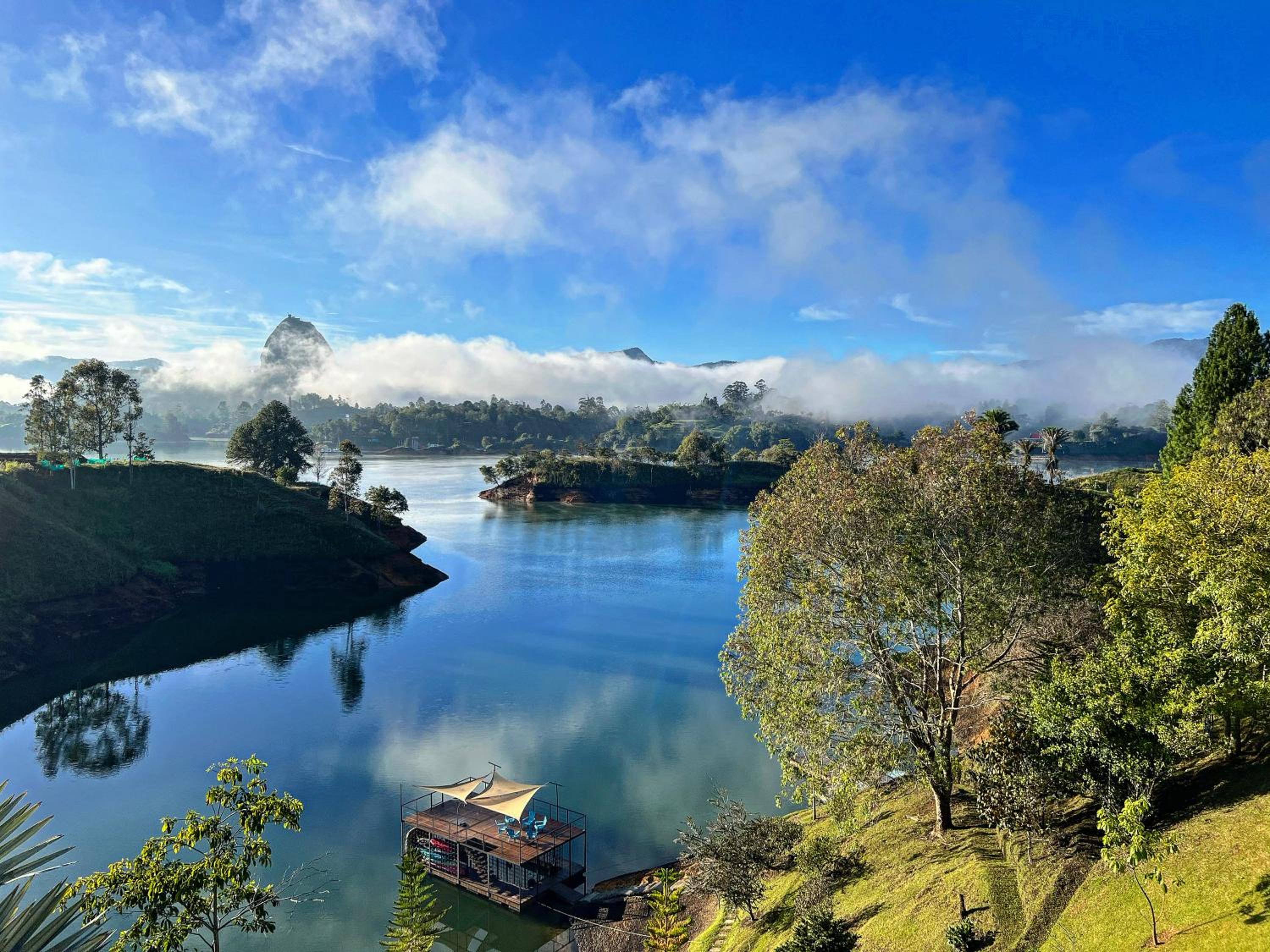 Lake Villa en el Peñol vista increíble
