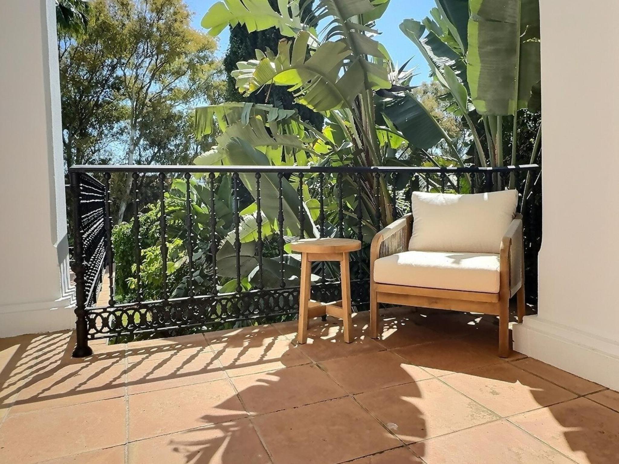 Fabulous 8-bedroom Andalucian family Villa with panoramic vistas of La Concha Marbella