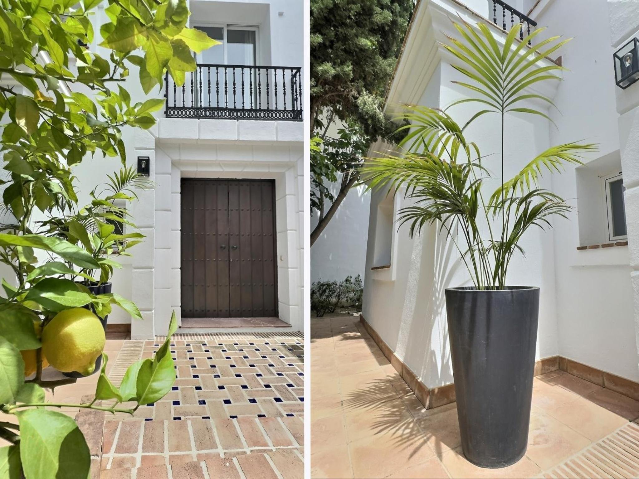 Fabulous 8-bedroom Andalucian family Villa with panoramic vistas of La Concha Marbella