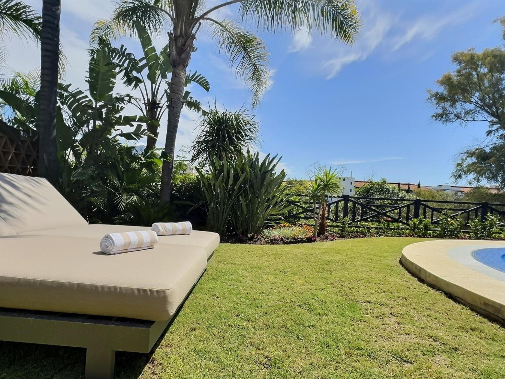 Fabulous 8-bedroom Andalucian family Villa with panoramic vistas of La Concha Marbella