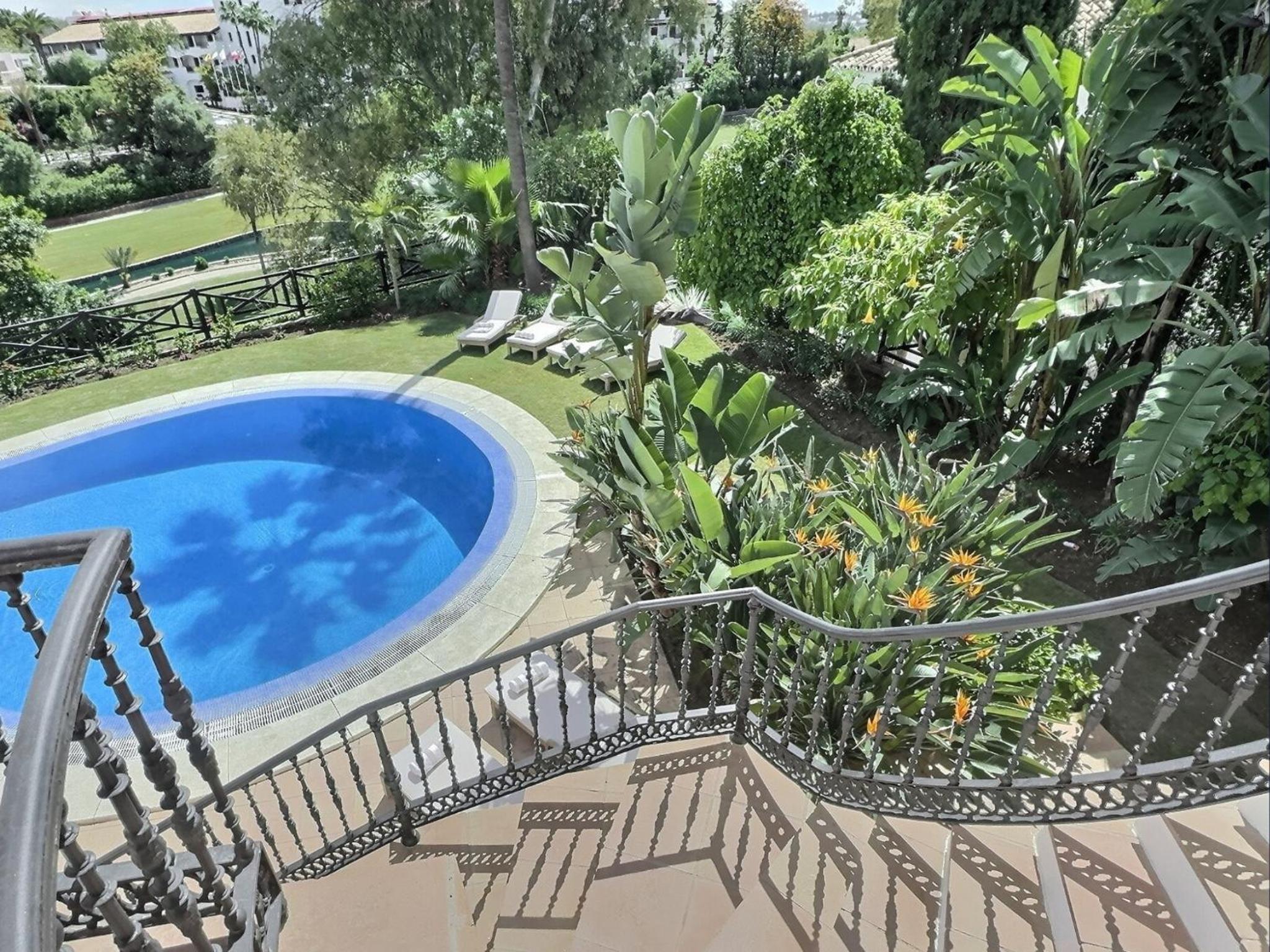 Fabulous 8-bedroom Andalucian family Villa with panoramic vistas of La Concha Marbella