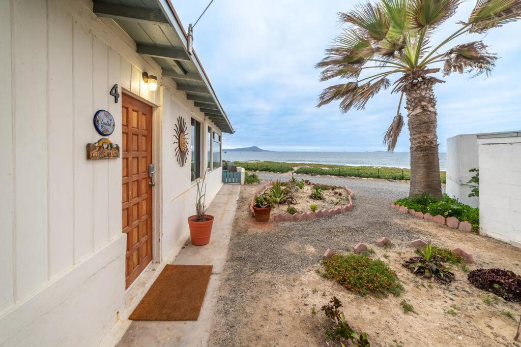 Ensenada Vacations - Beachfront CASA SOL - closest to the sand - Property Image 9