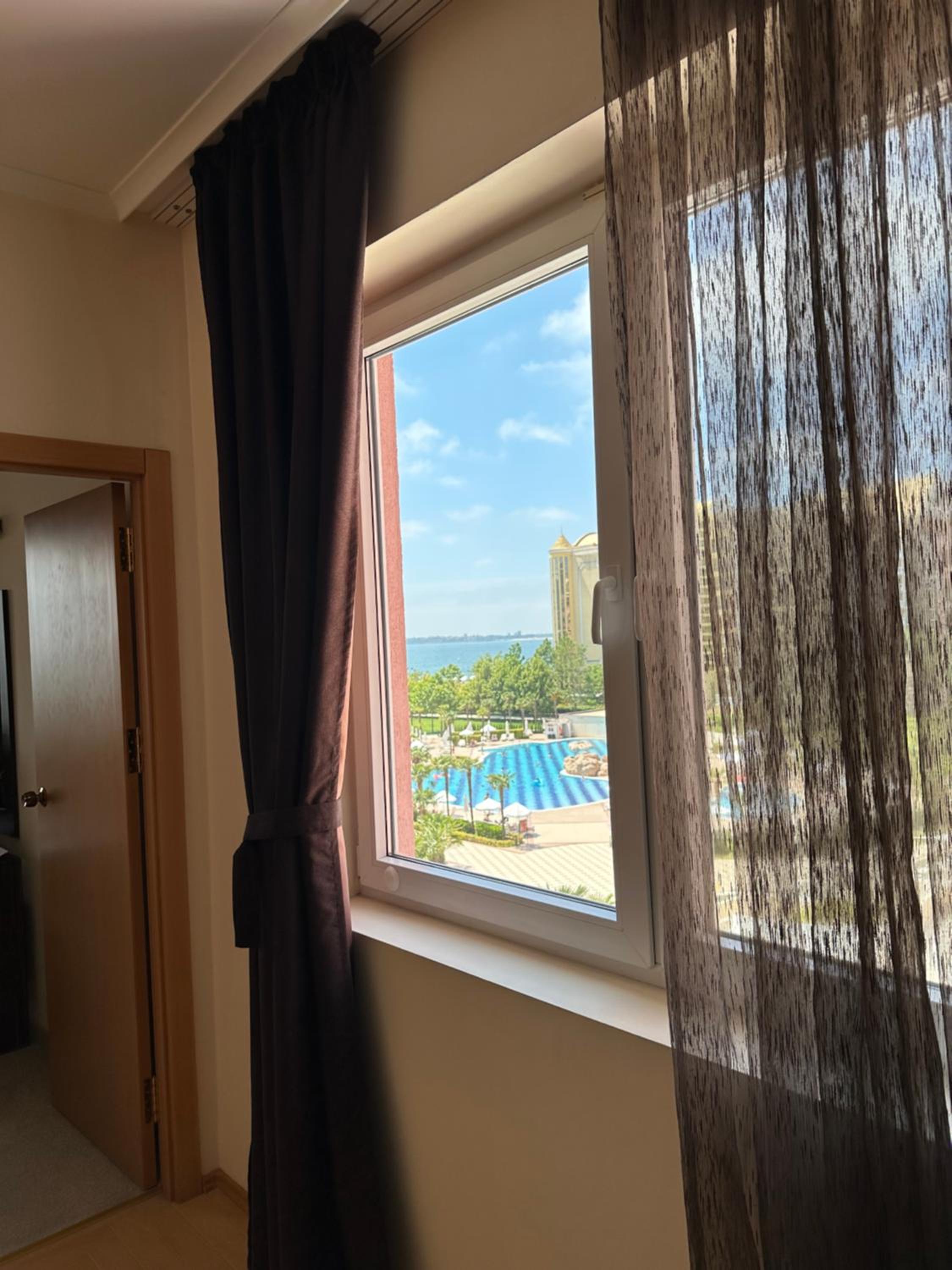 Sunny Majestic Private Apartment