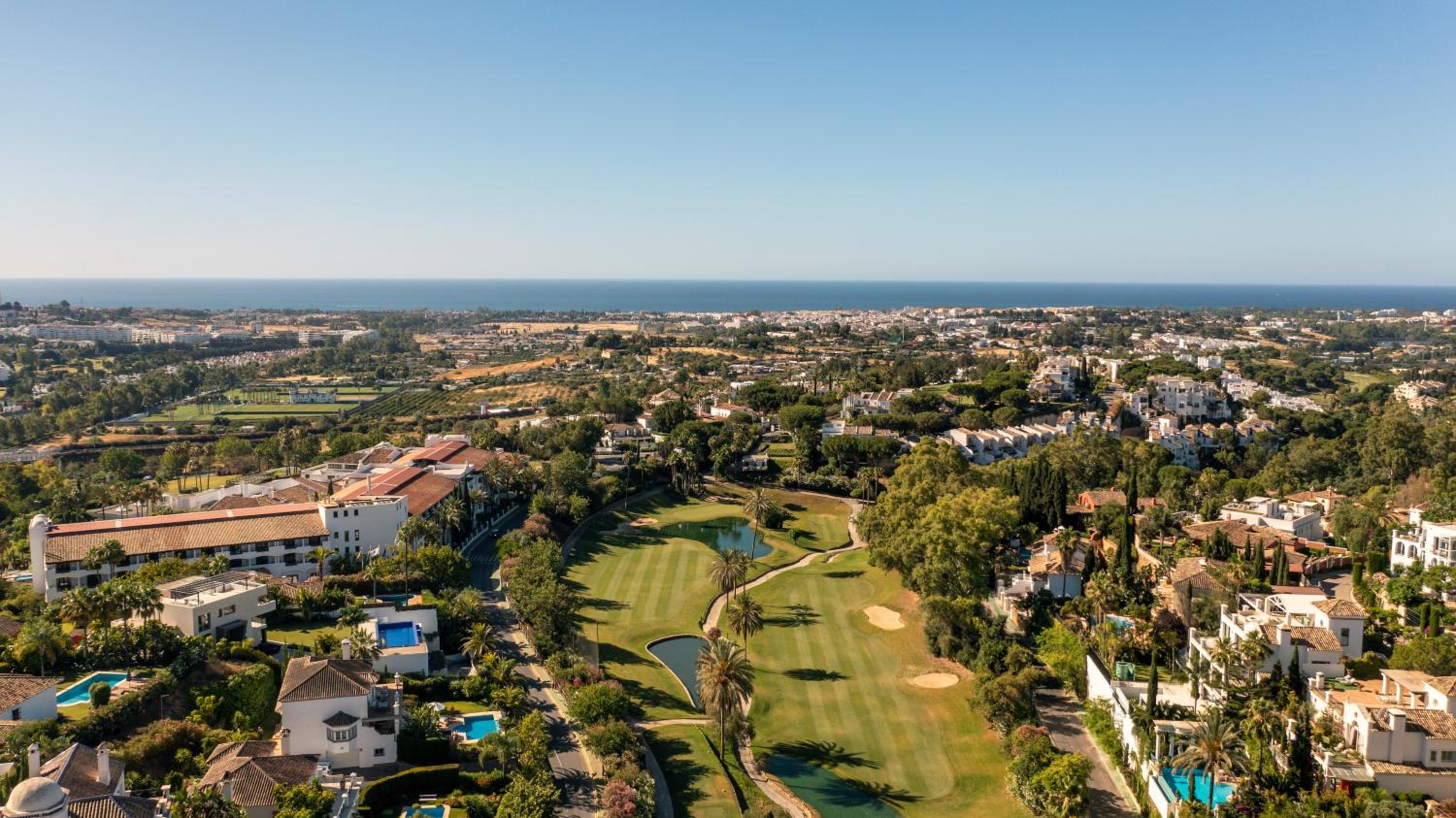 Fabulous 8-bedroom Andalucian family Villa with panoramic vistas of La Concha Marbella