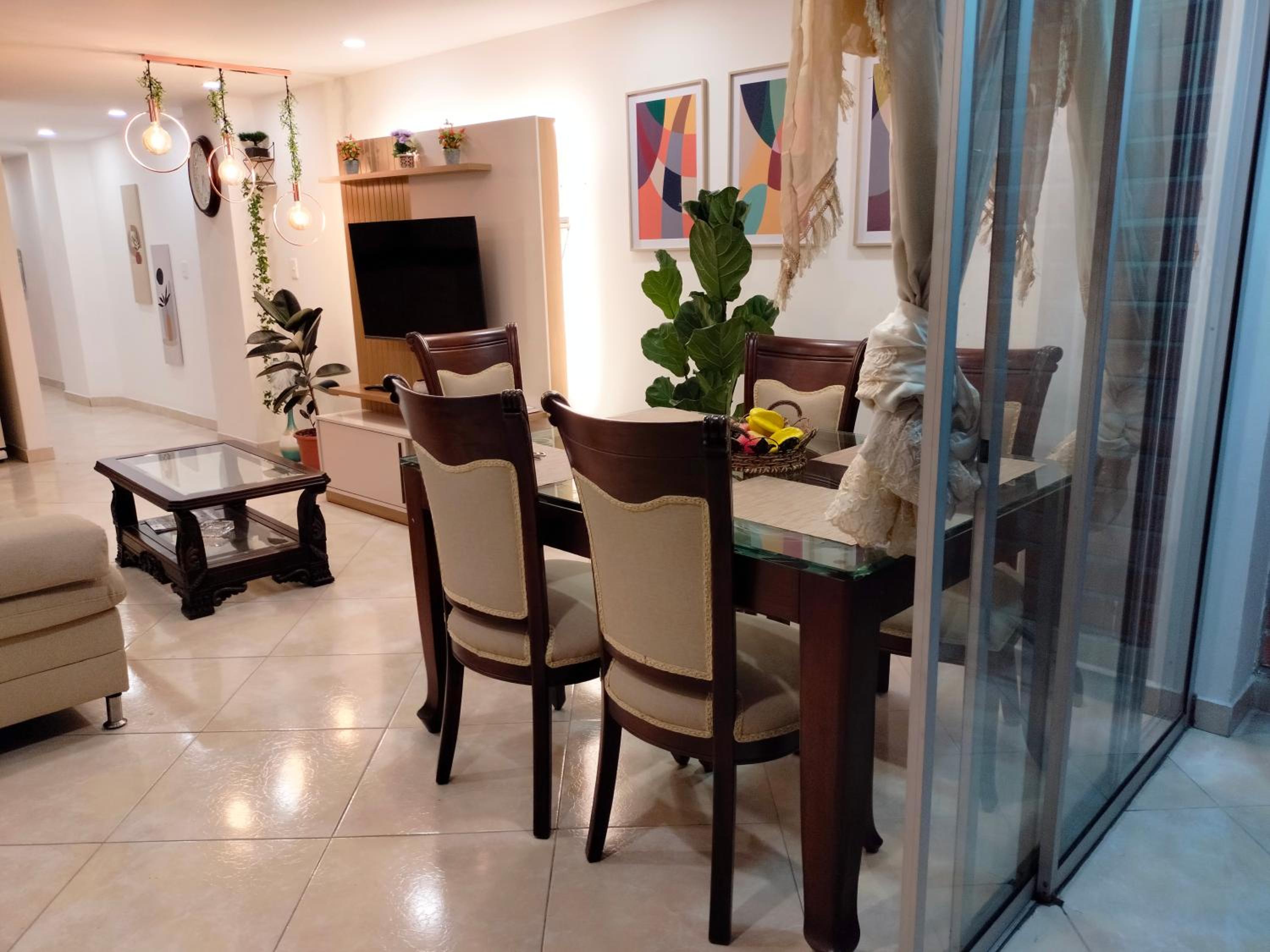Apartamento en el corazón de la ciudad con impresionantes vistas urbanas 301