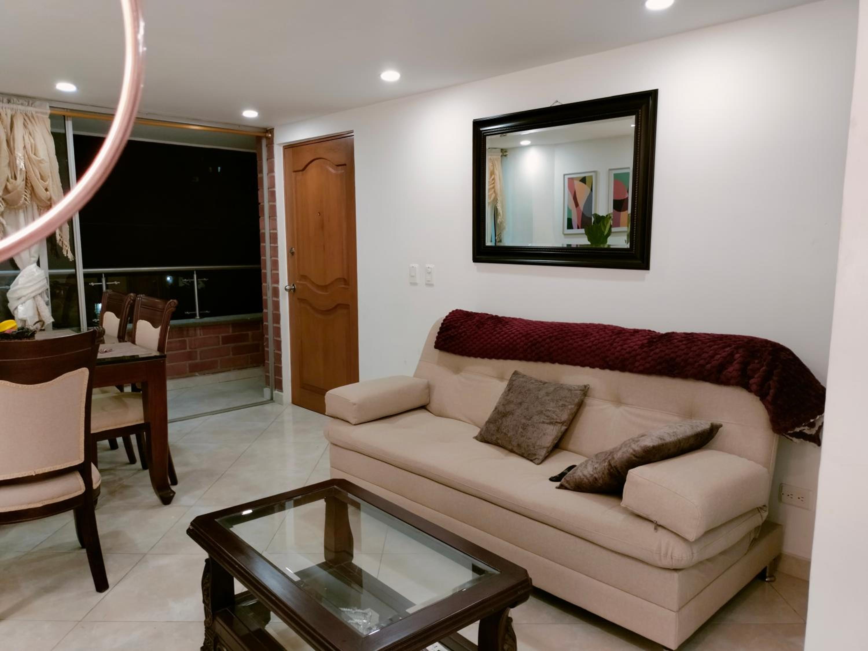 Apartamento en el corazón de la ciudad con impresionantes vistas urbanas 301