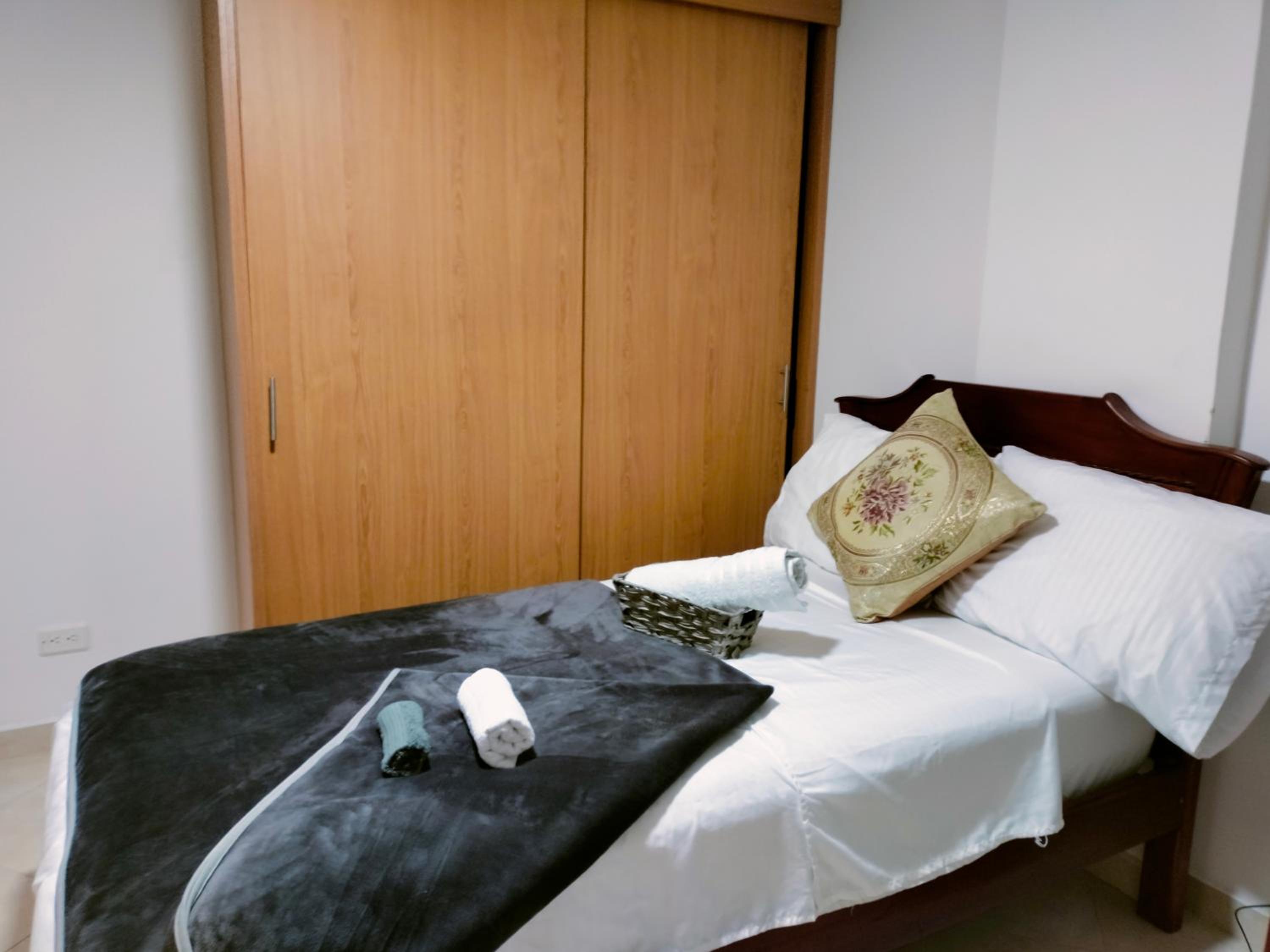 Apartamento en el corazón de la ciudad con impresionantes vistas urbanas 301