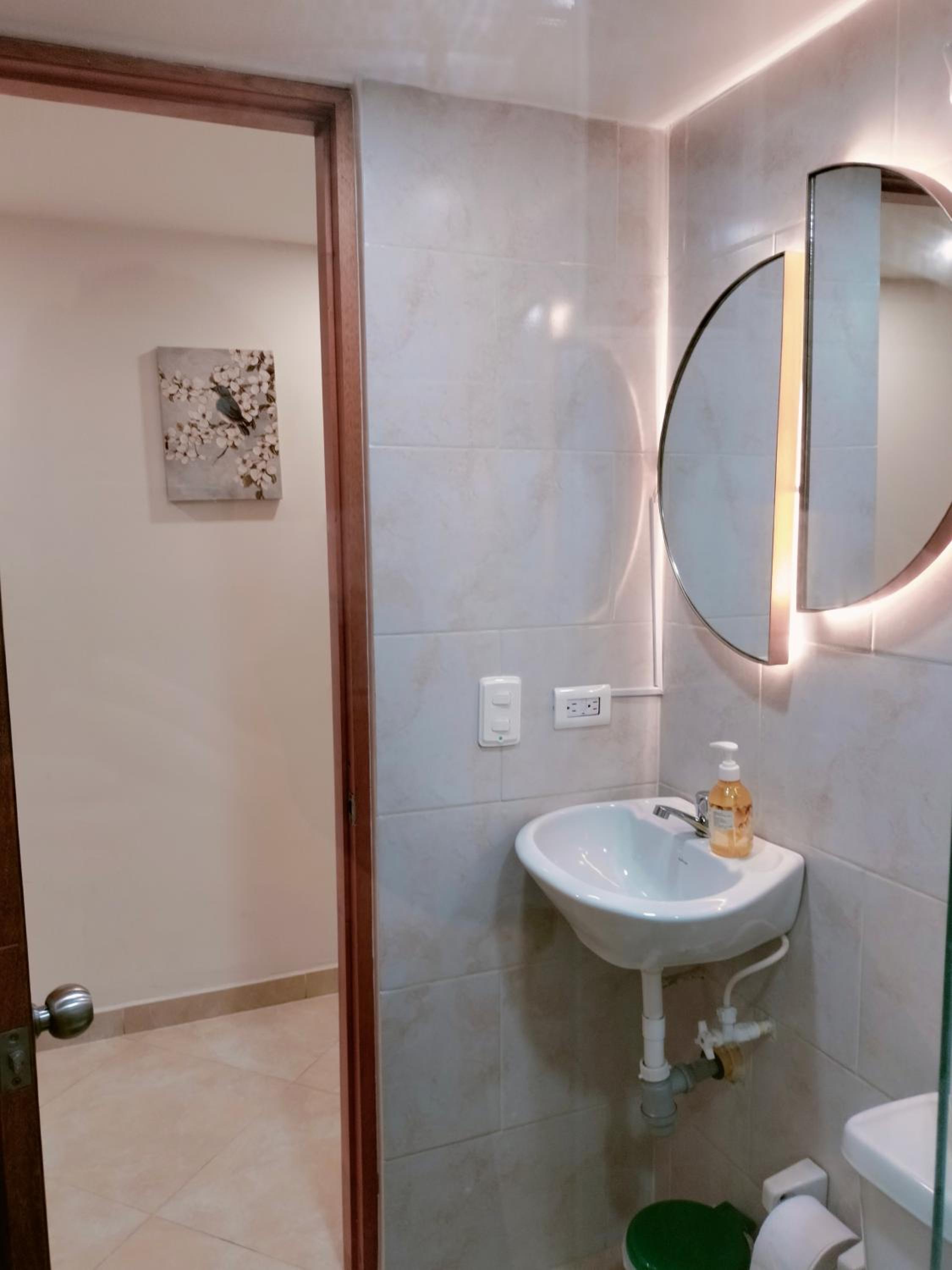 Apartamento en el corazón de la ciudad con impresionantes vistas urbanas 301