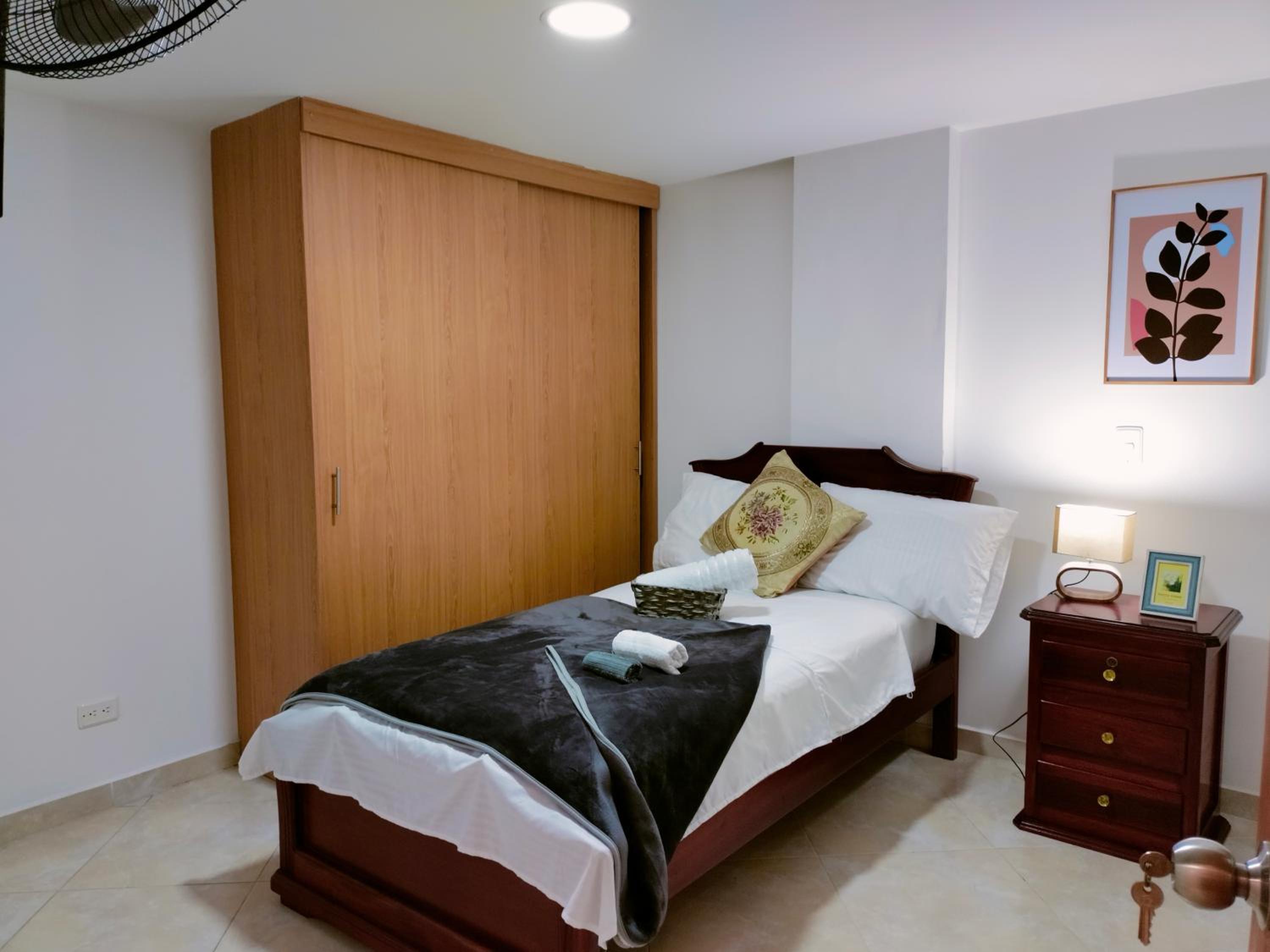 Apartamento en el corazón de la ciudad con impresionantes vistas urbanas 301
