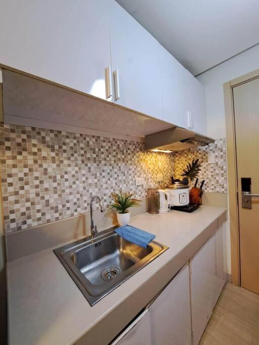 #47 Trees Residences view 5