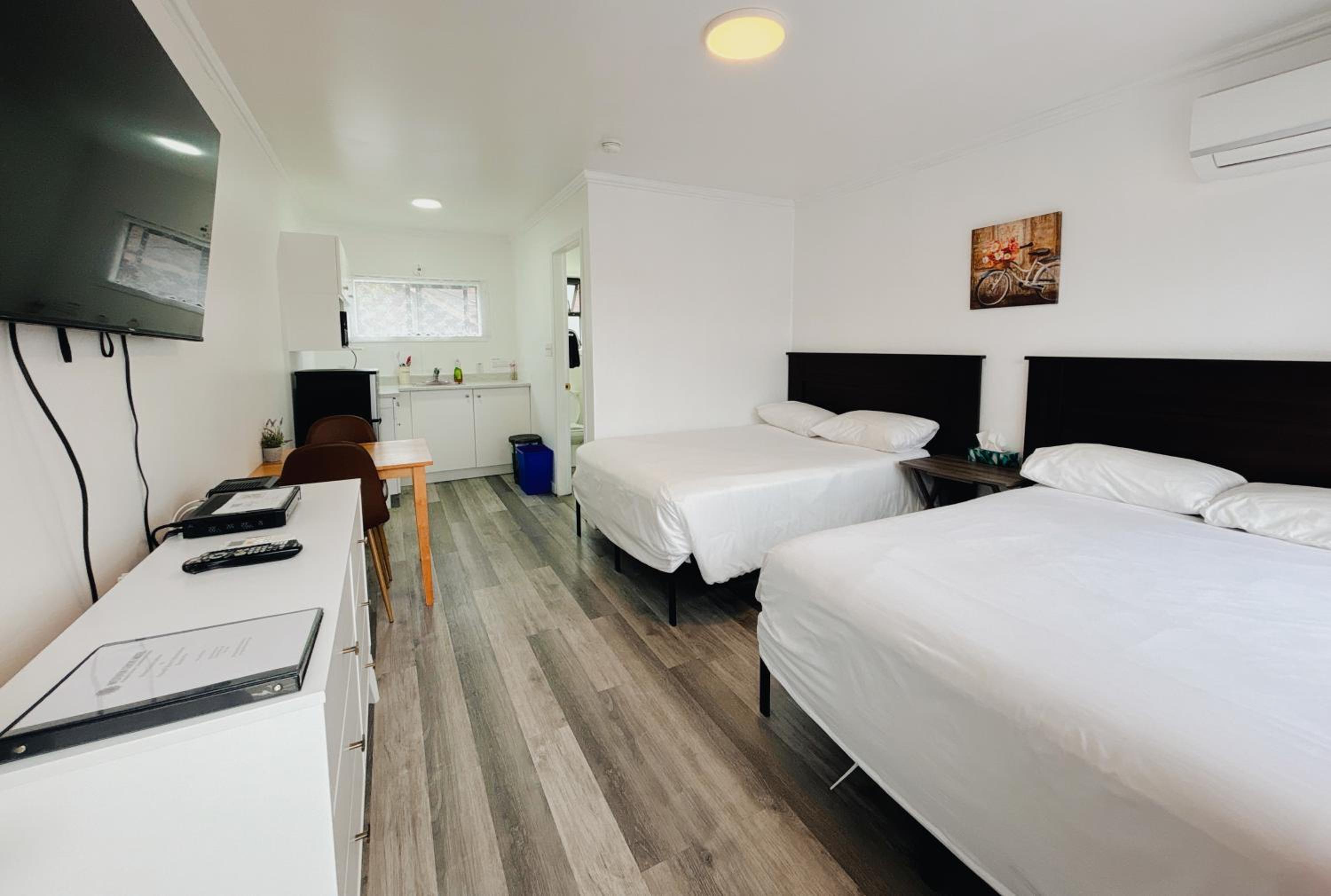 Westview Centre Motel Ltd