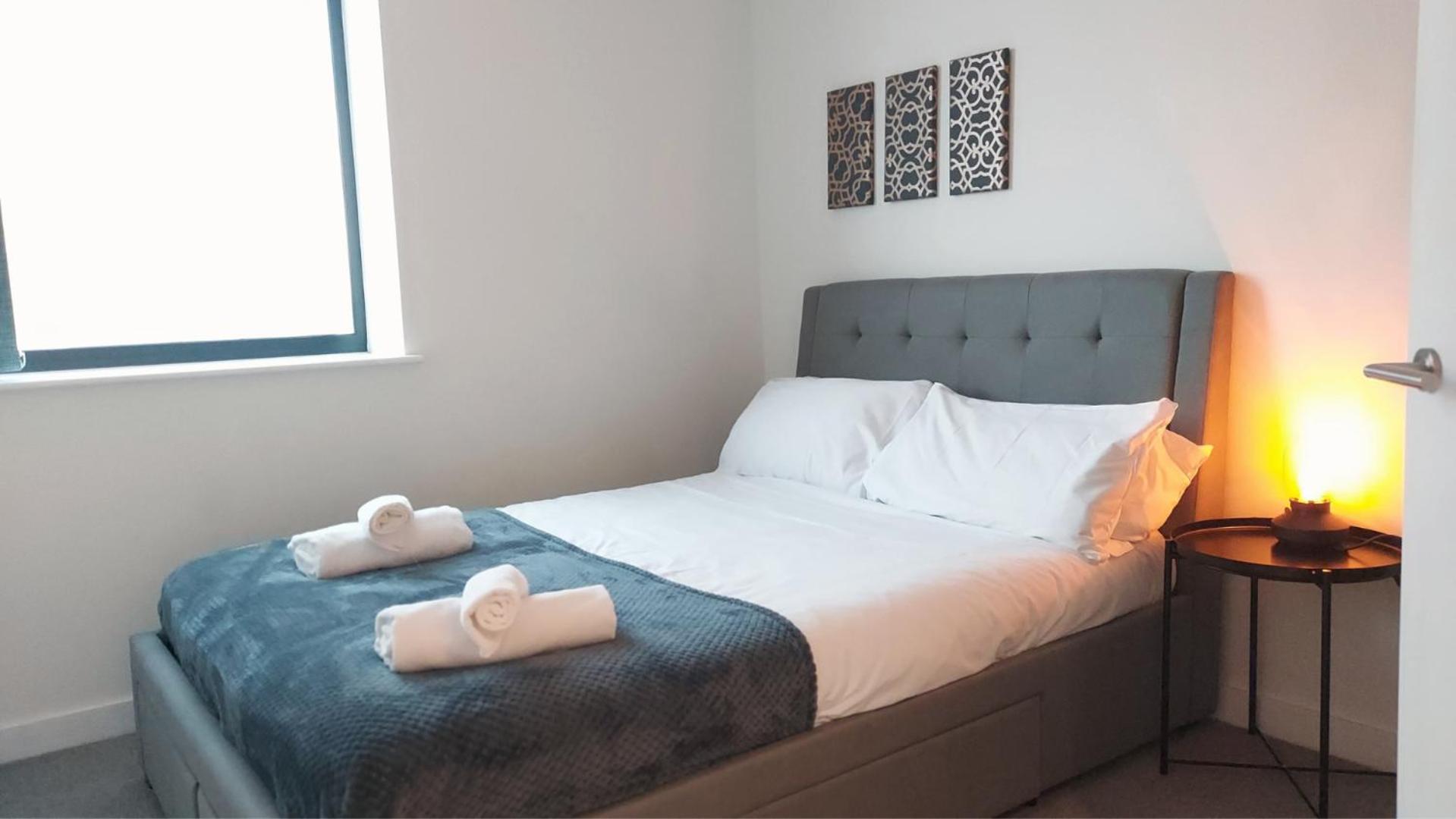 Stunning one bedroom near Old Trafford Stadium