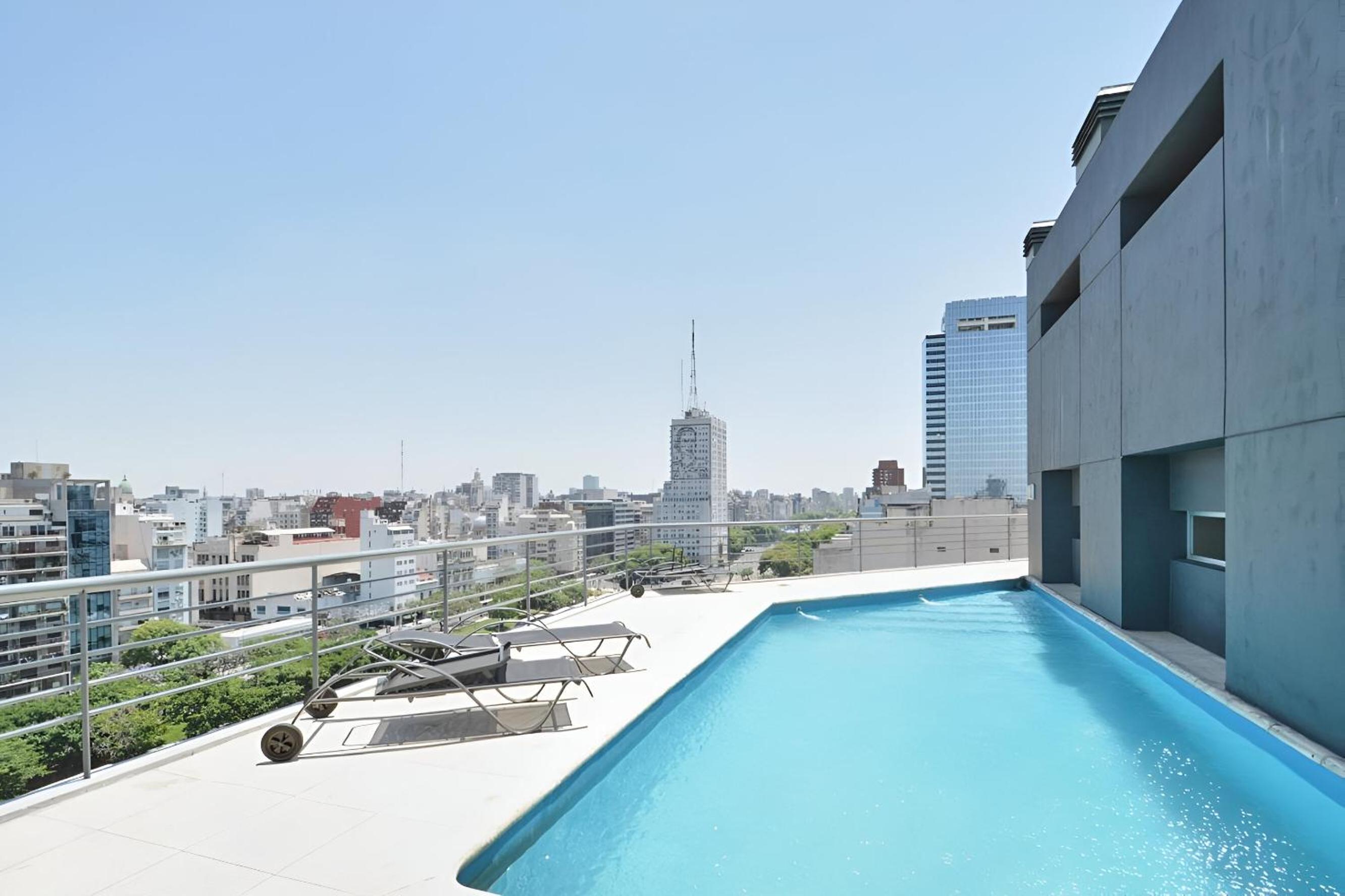 Apart 1013 con Piscina Gimnasio Laundry y Seguridad 24 hs