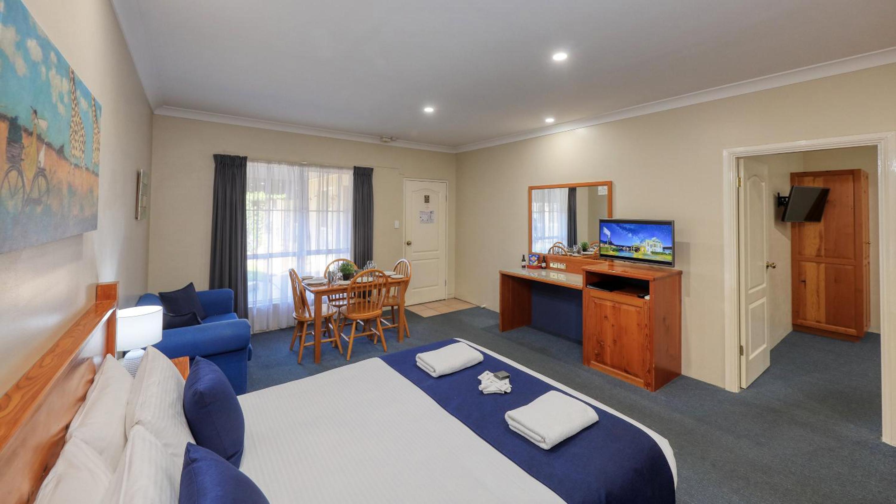 Breakout Motor Inn