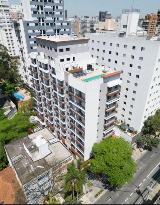 Pinheiros Studio - Vista Praça Benedito Calixto