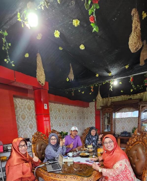 Homestay dan Cafe BungaSonsang