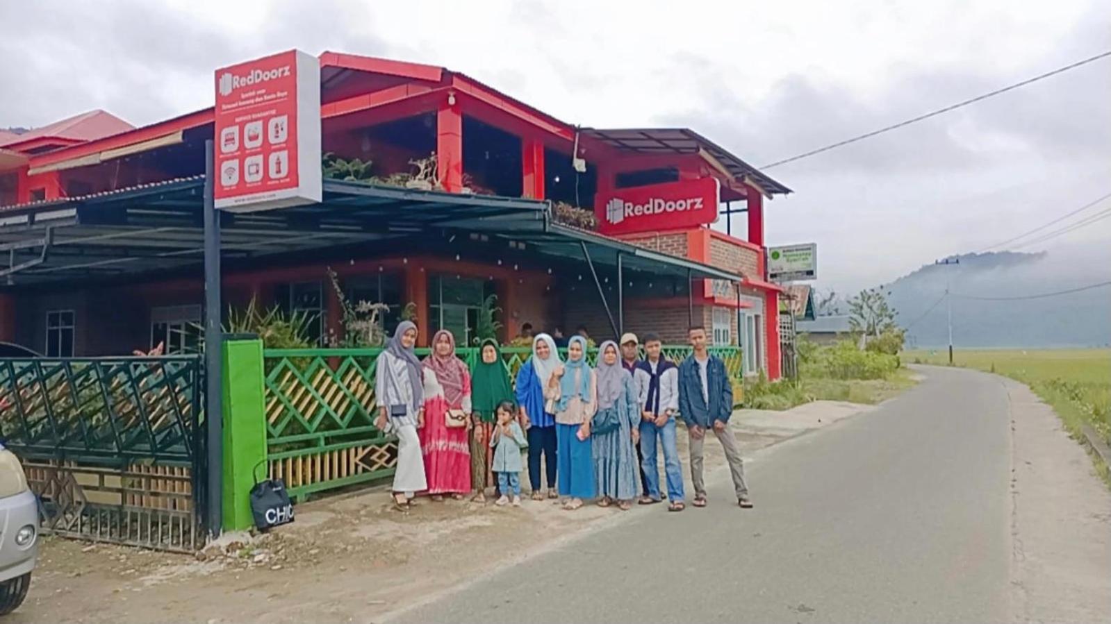 Homestay dan Cafe BungaSonsang
