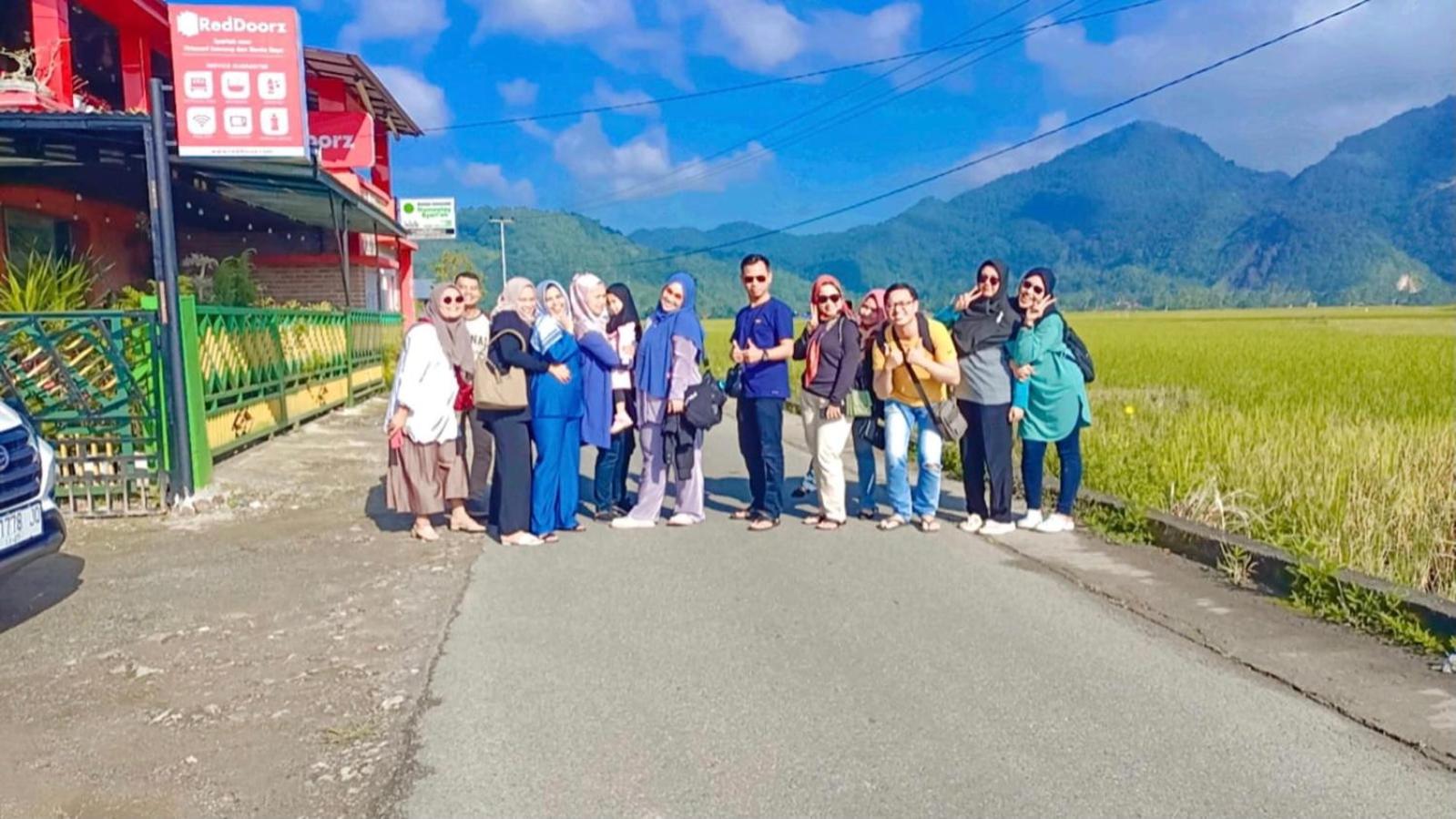 Homestay dan Cafe BungaSonsang