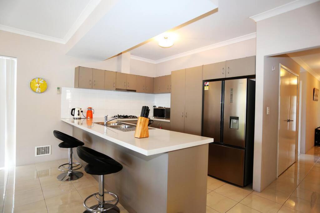 Nice and Neat House for your Journey - Renovated