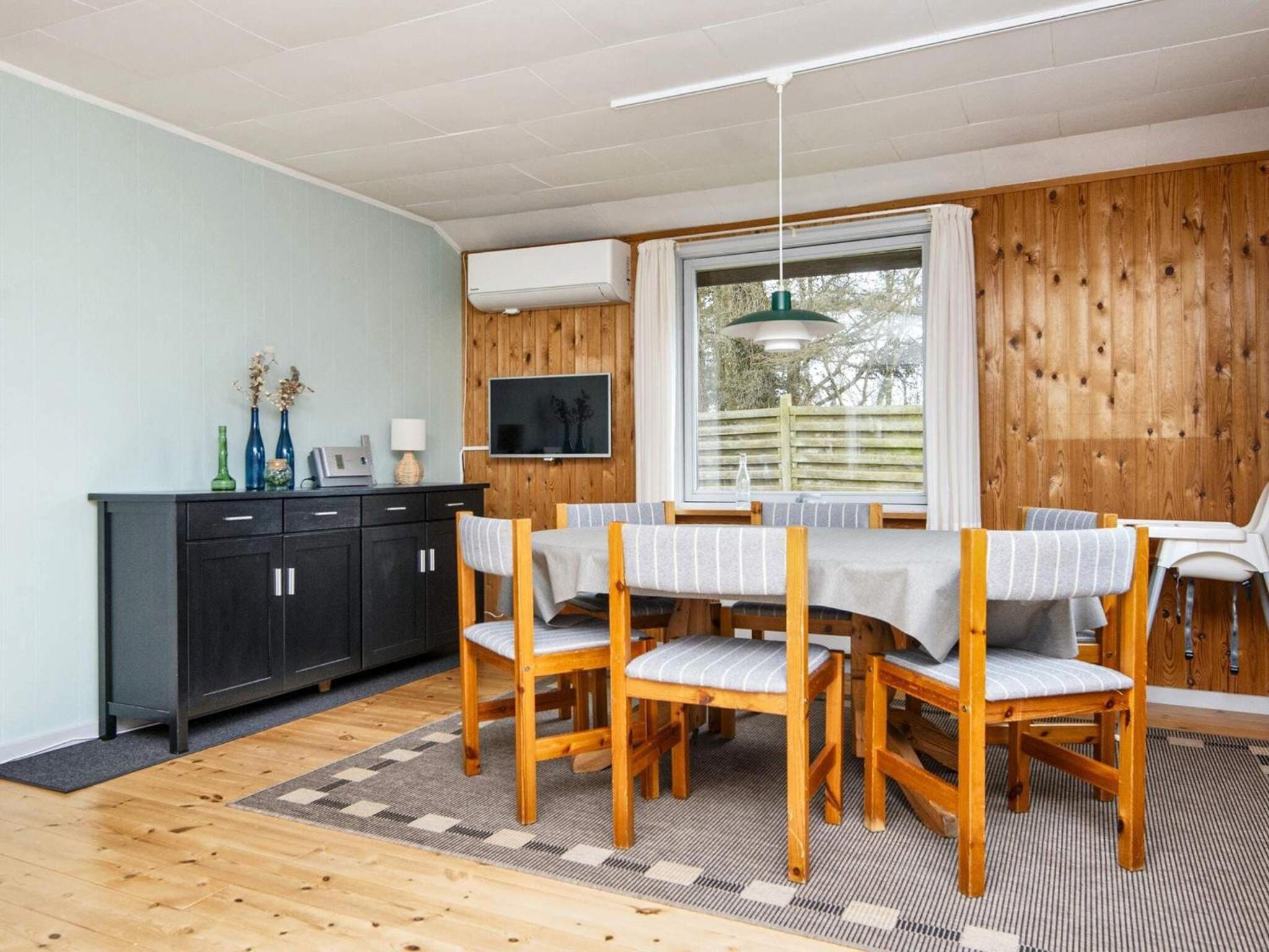 6 person holiday home in Struer-By Traum
