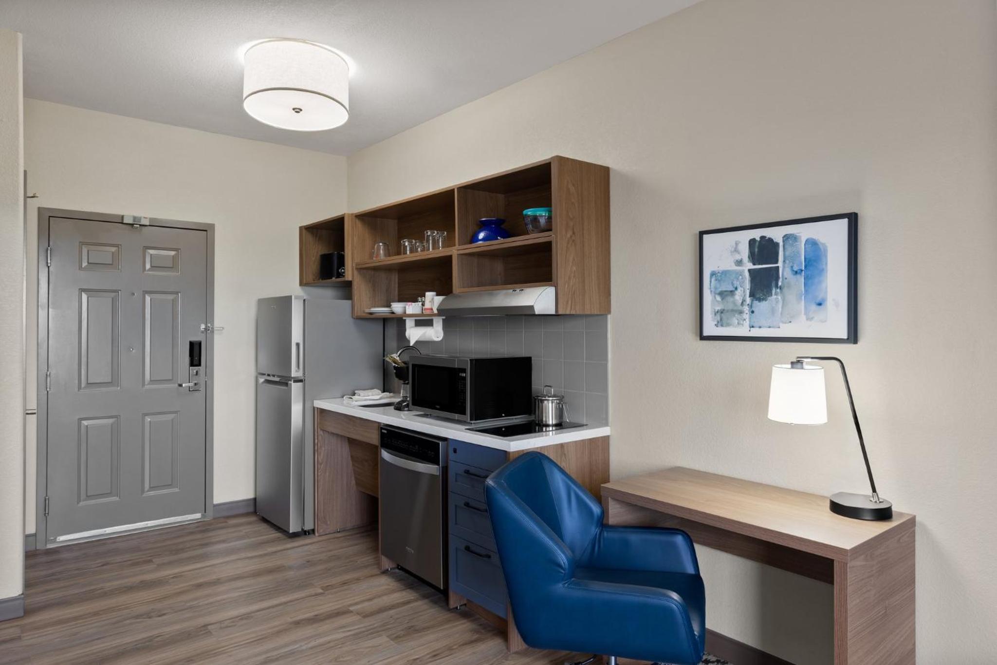 Yuma Vacations - Candlewood Suites Yuma, an IHG Hotel - Property Image 4