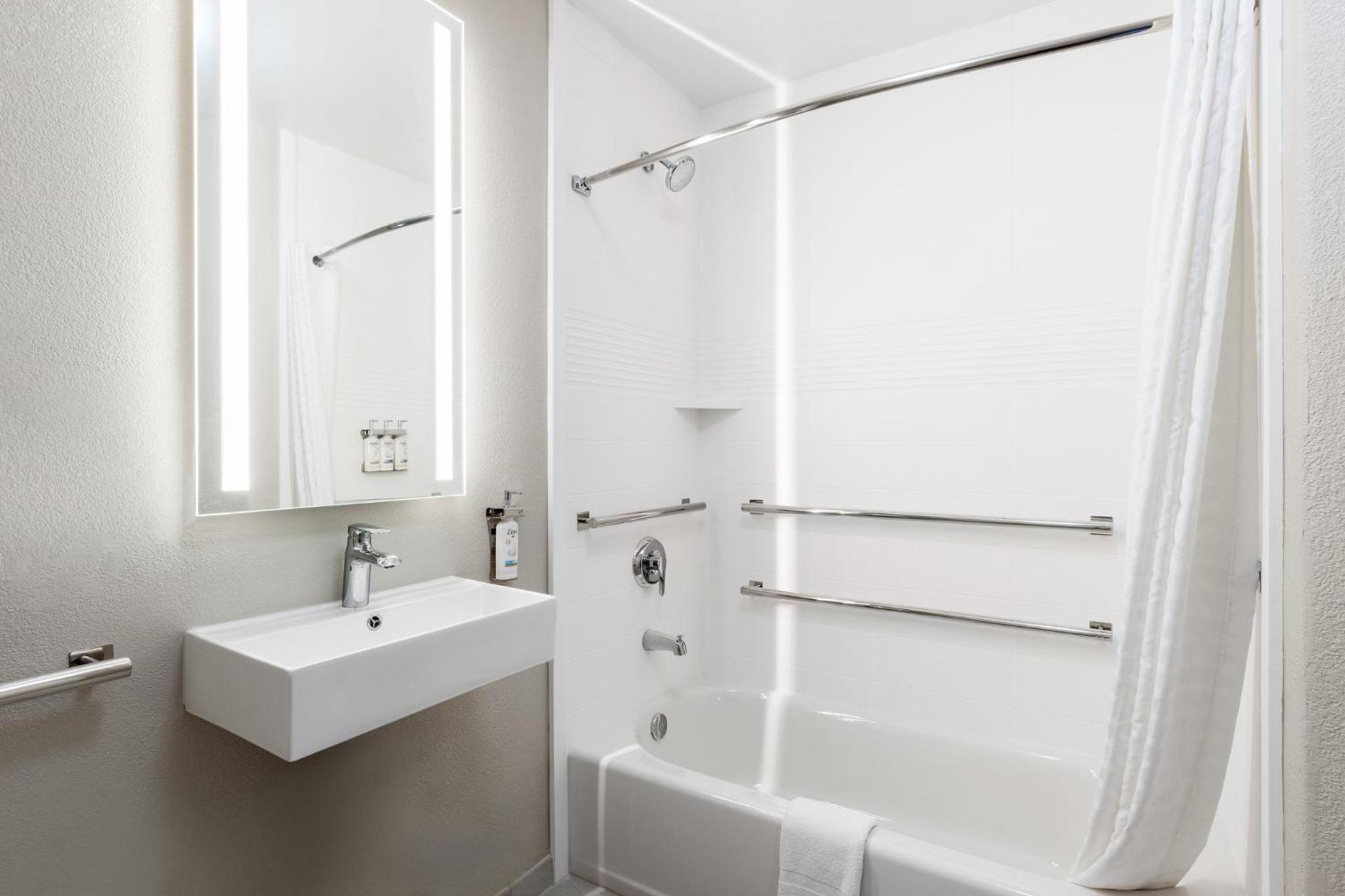 Yuma Vacations - Candlewood Suites Yuma, an IHG Hotel - Property Image 15