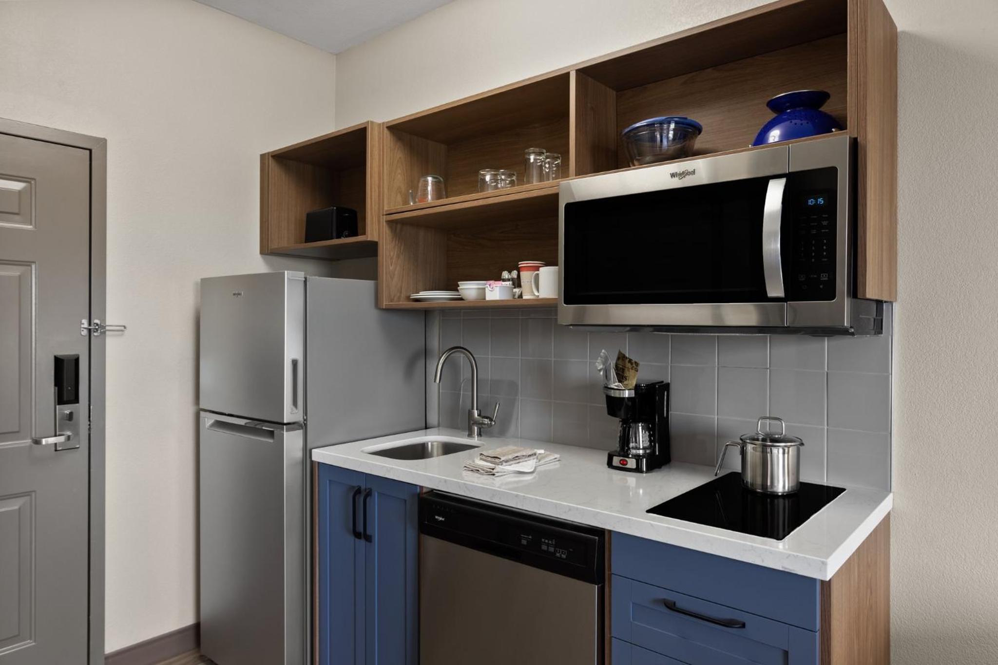 Yuma Vacations - Candlewood Suites Yuma, an IHG Hotel - Property Image 5