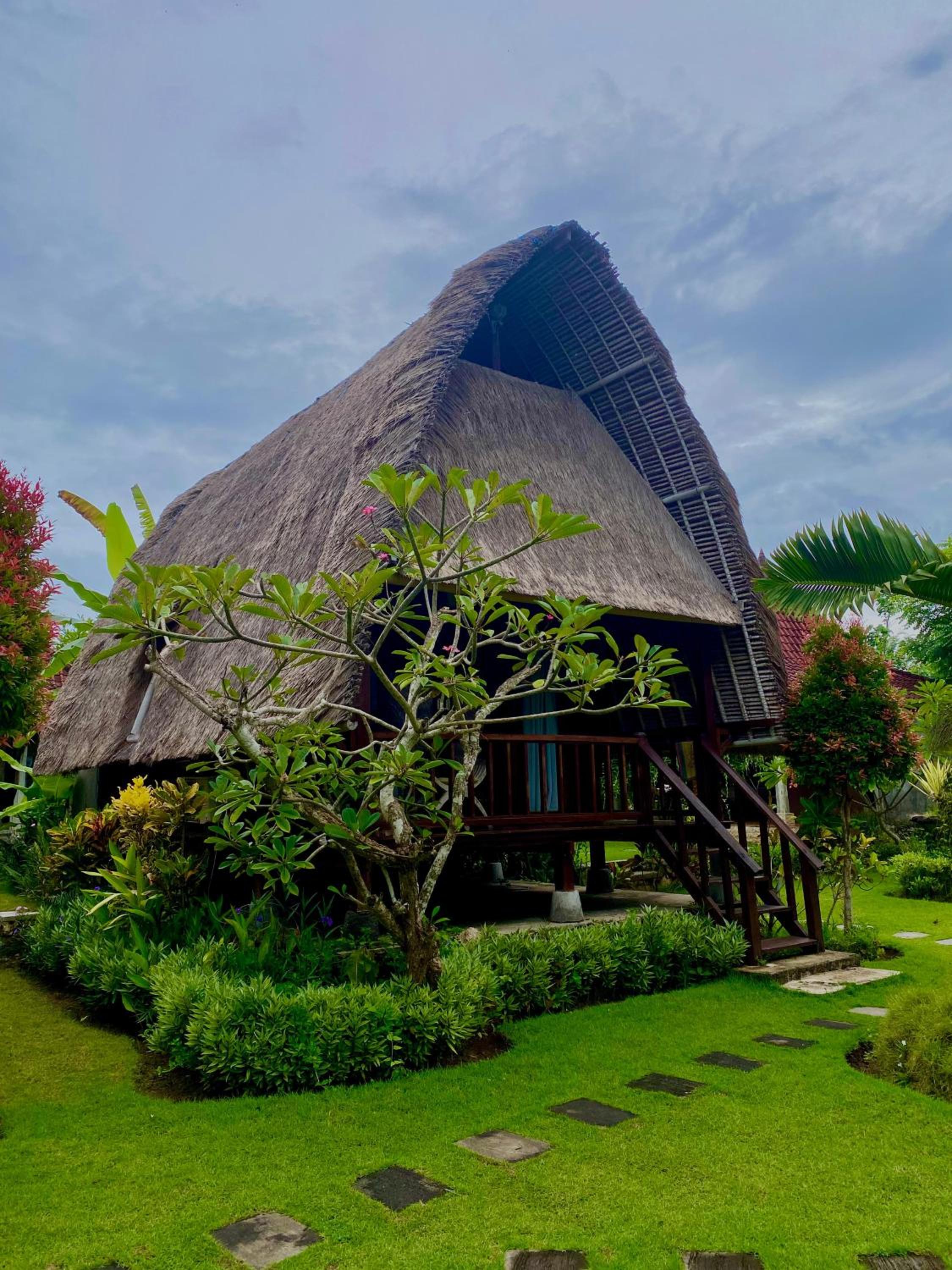 Harta Lembongan Villas