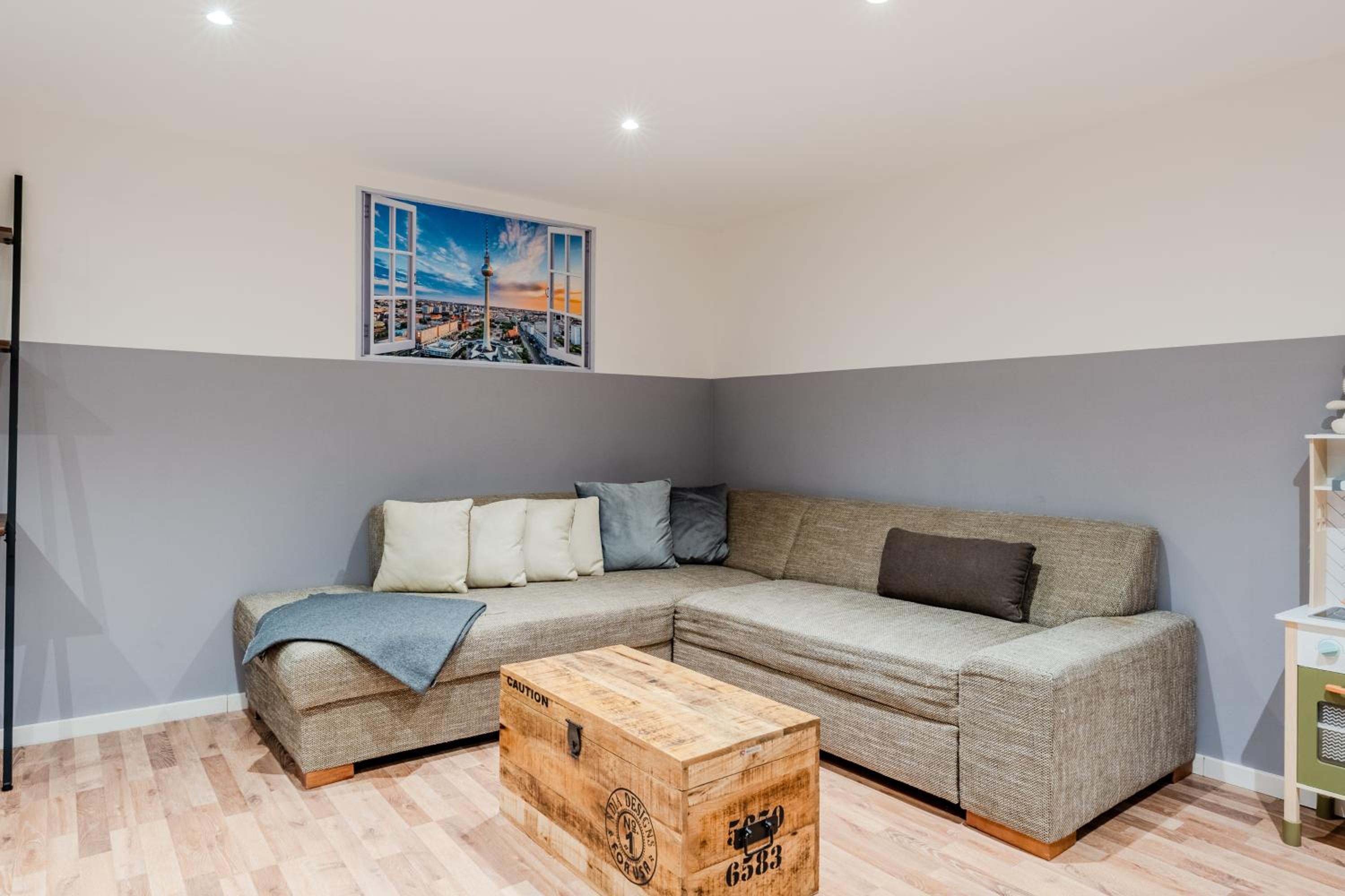 Apartment mit Fitness- und Spielbereich