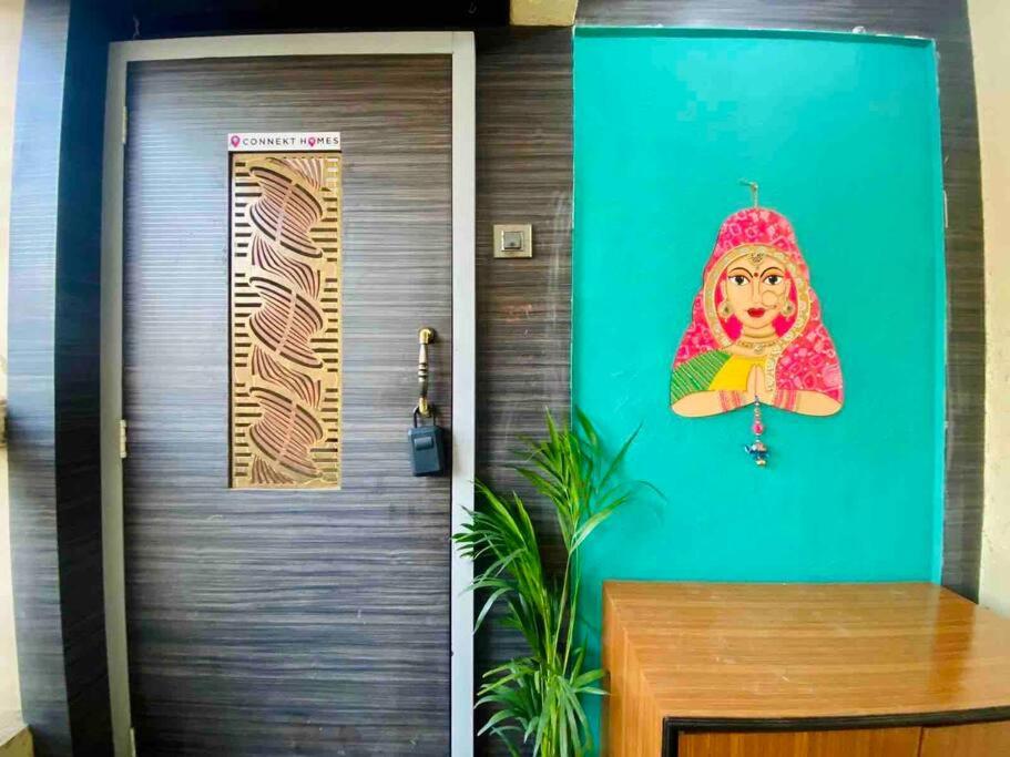 ConnektHomes - Saba heritage Charming Apartment in Bandra West view 4