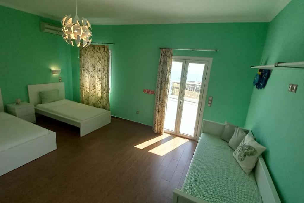 BELLAVISTA HOUSE