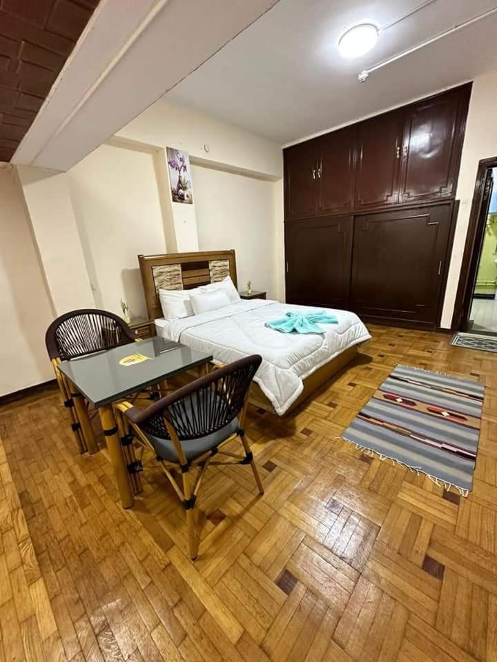 Salvatore Room -Room Only -Downtown