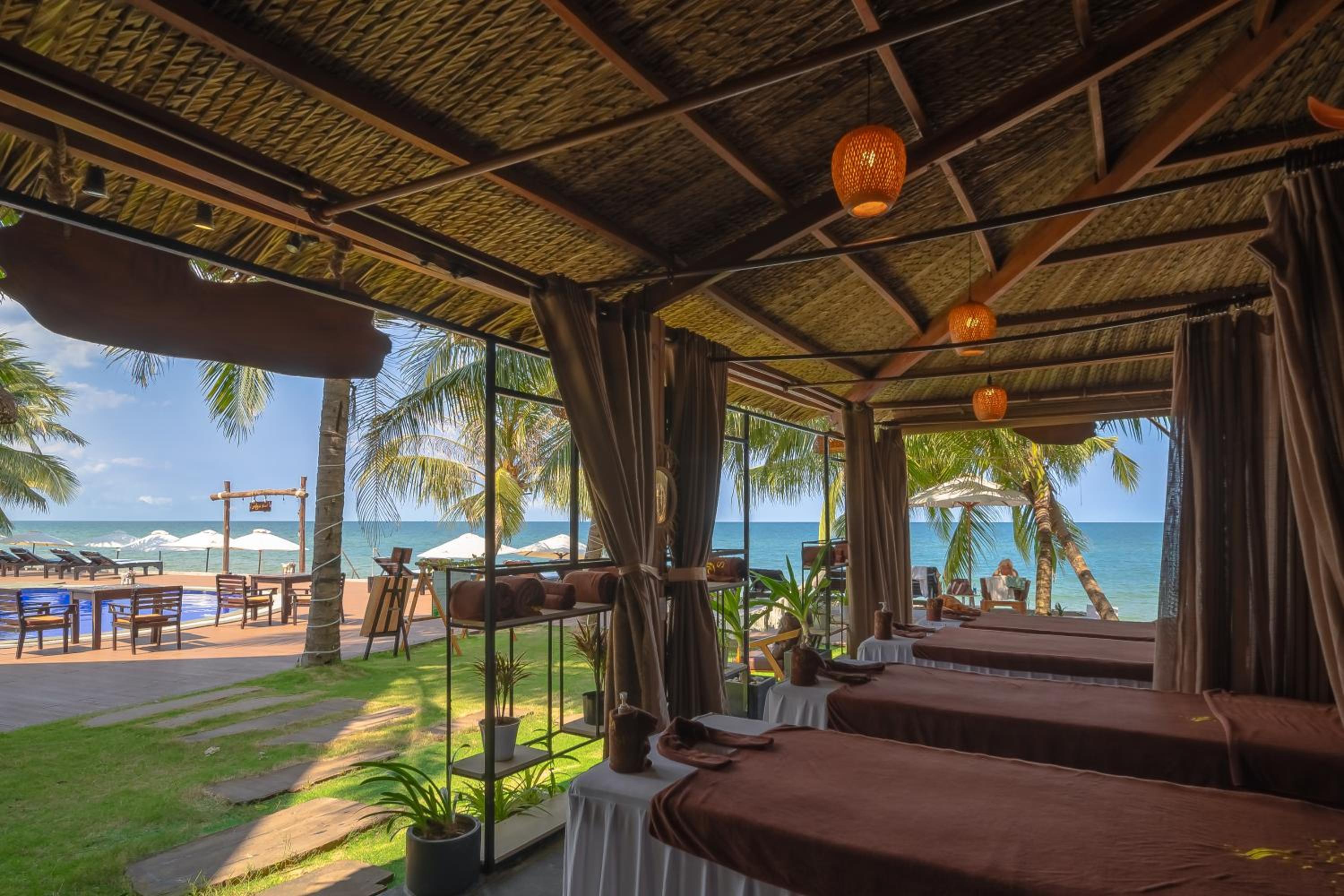 Anja Beach Resort & Spa