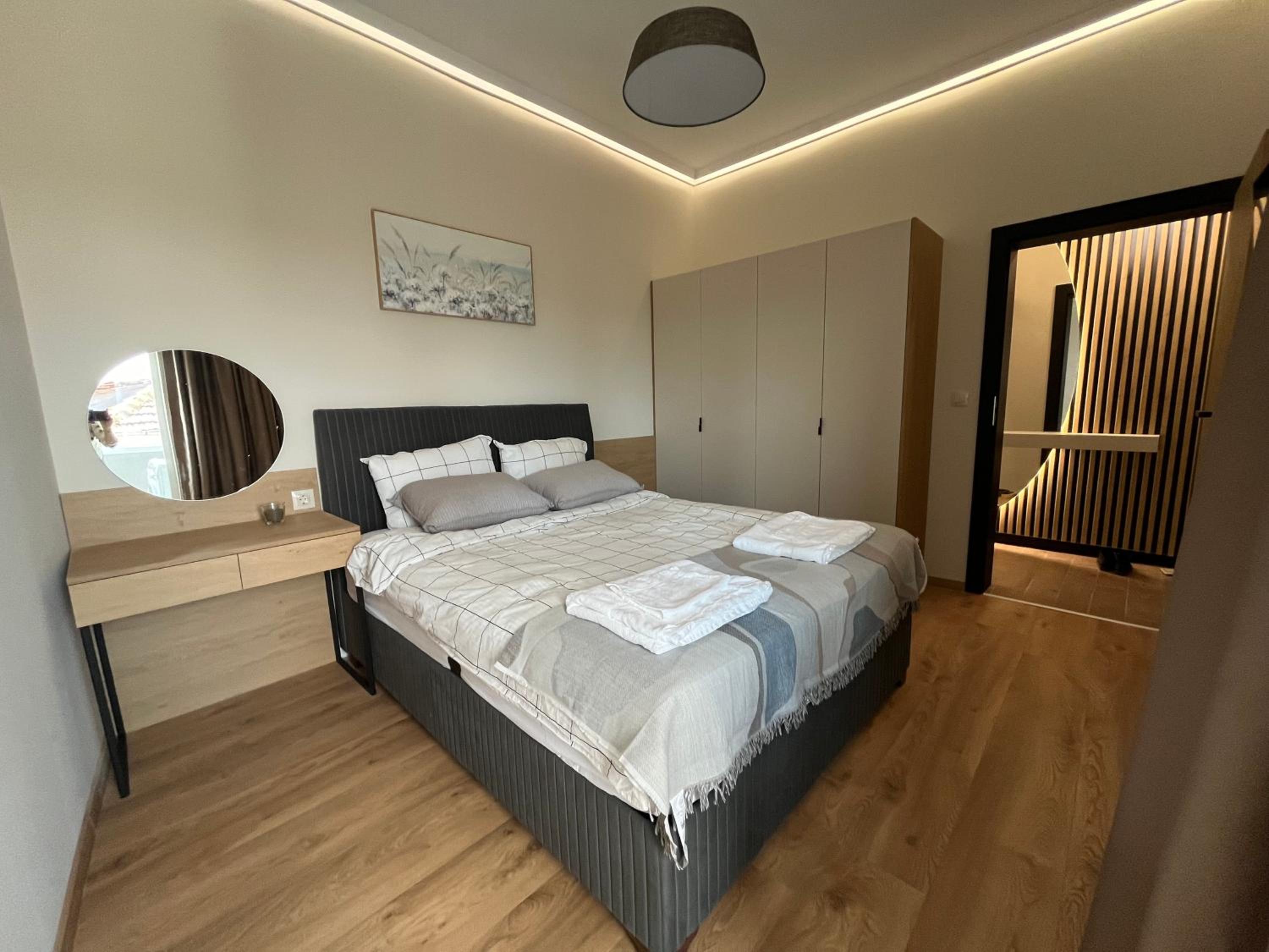 I&V Apartment