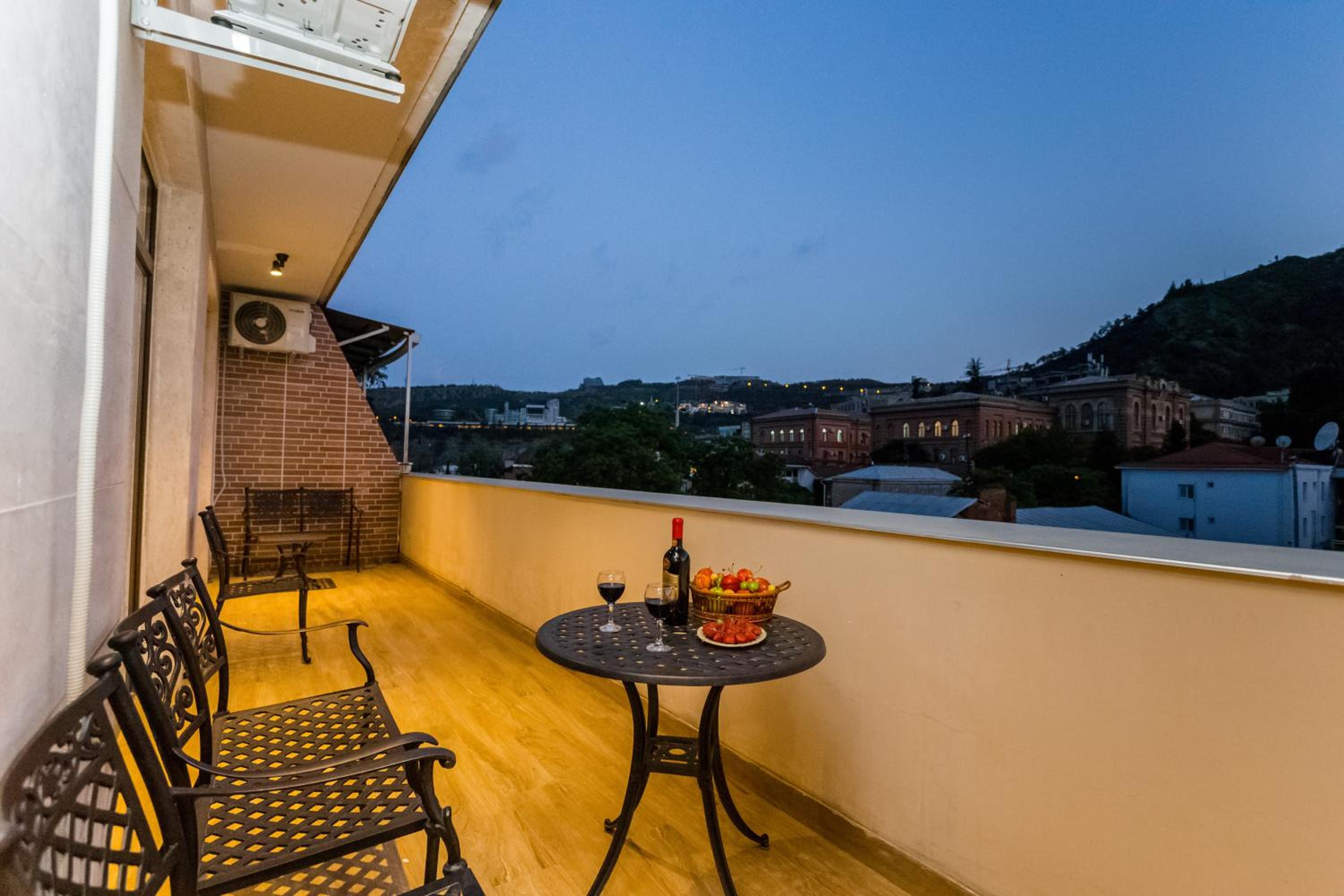 balance & terrace