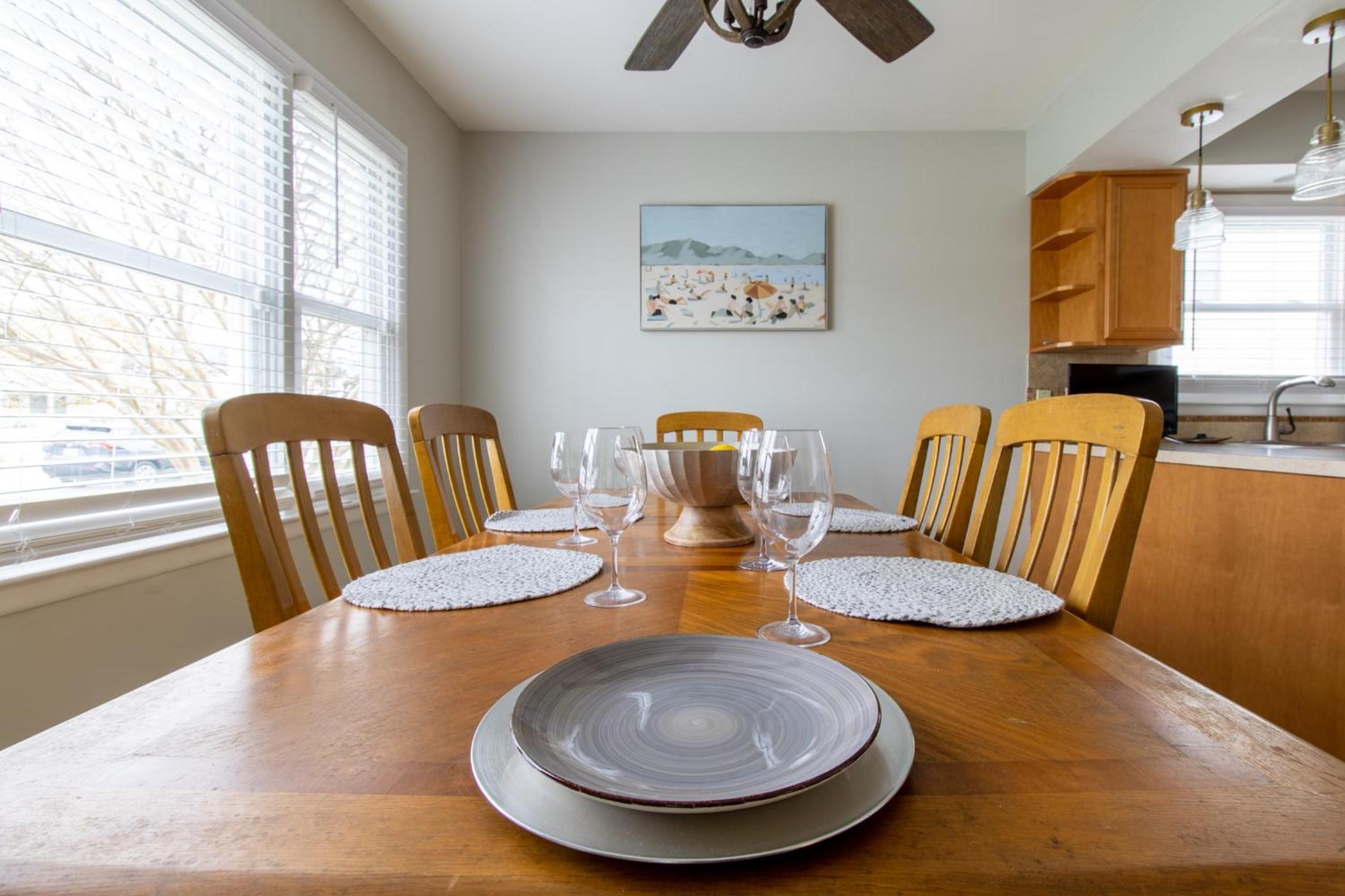 Cozy 3BR Home - Steps from the Shore view 3