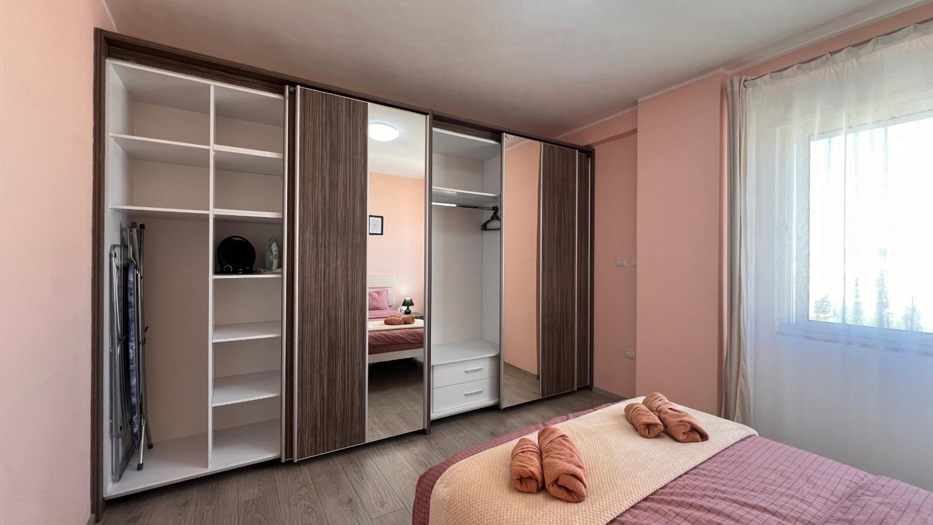 Lirin Apartment