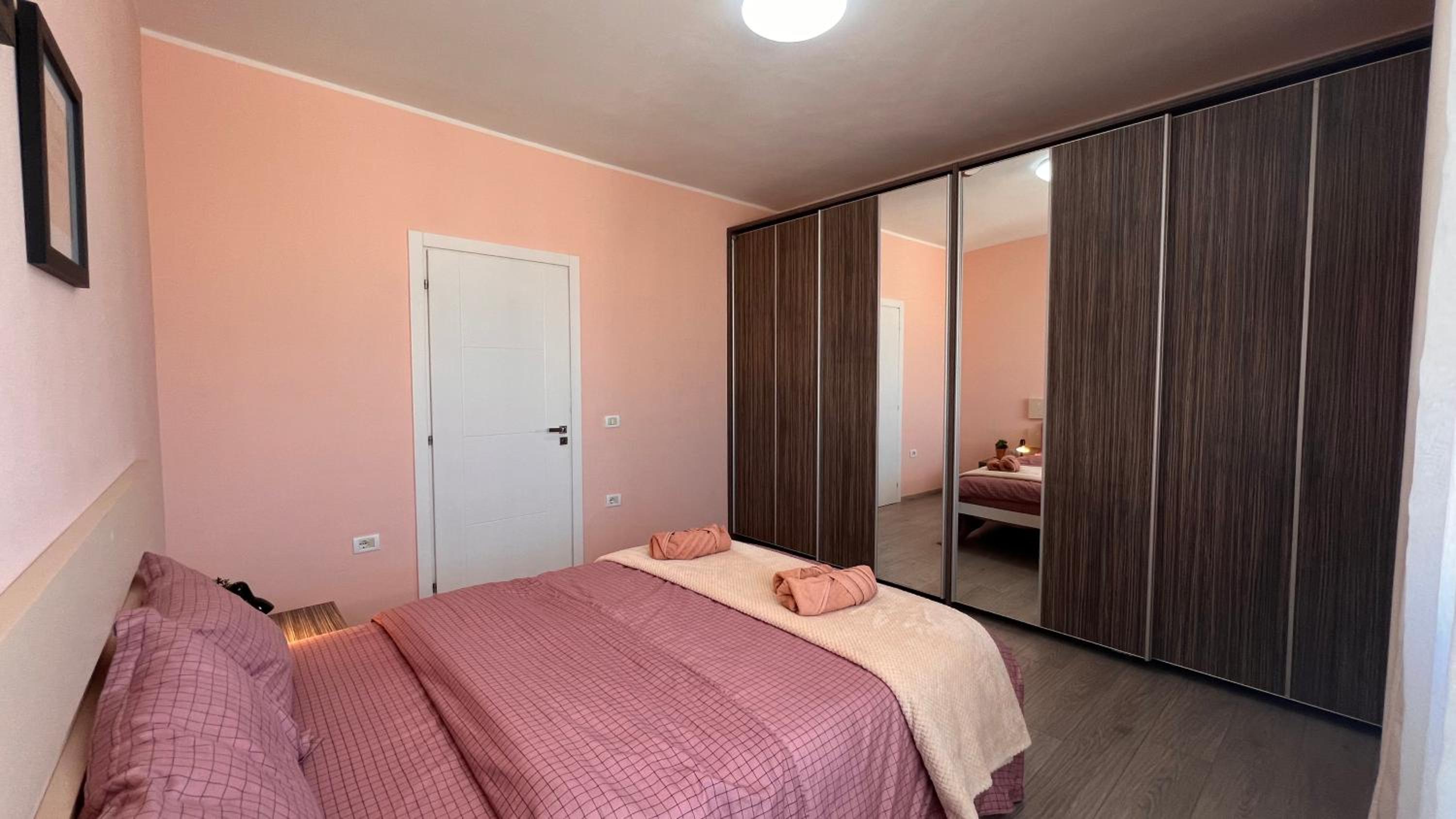 Lirin Apartment