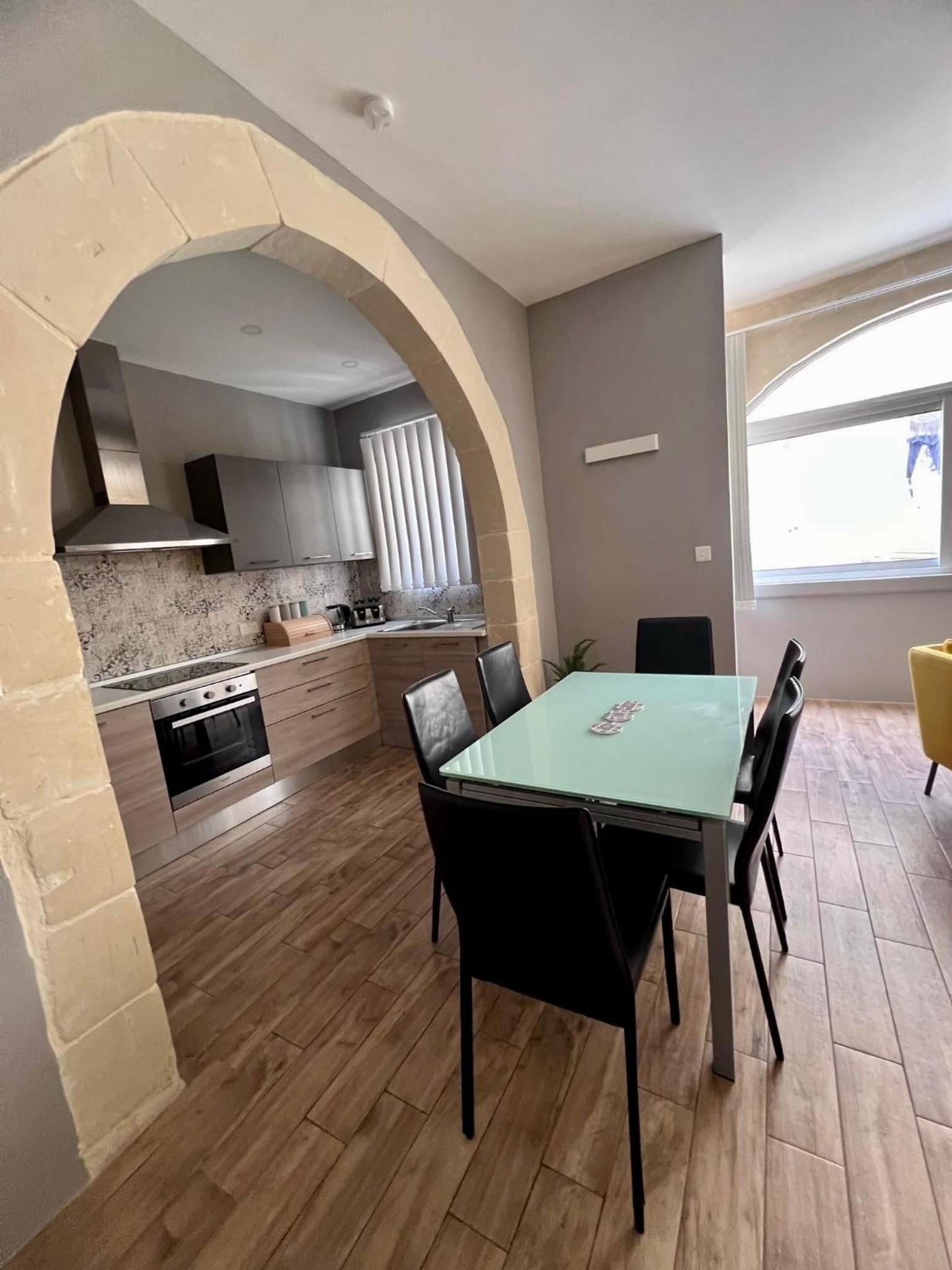 Ritz Apartments Marsalforn Gozo