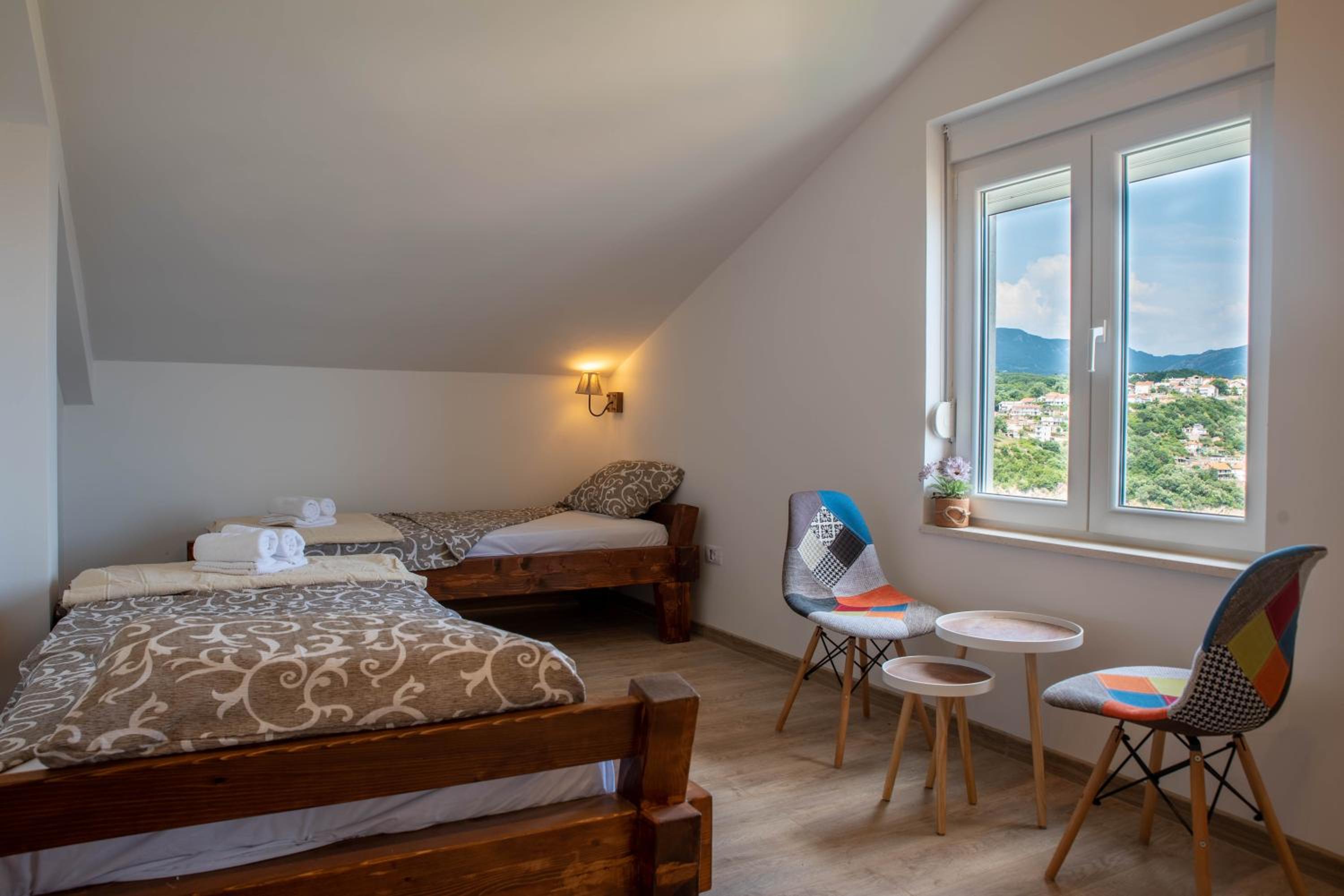 Lovely 2-bedroom apartment with stunning sea view view 2