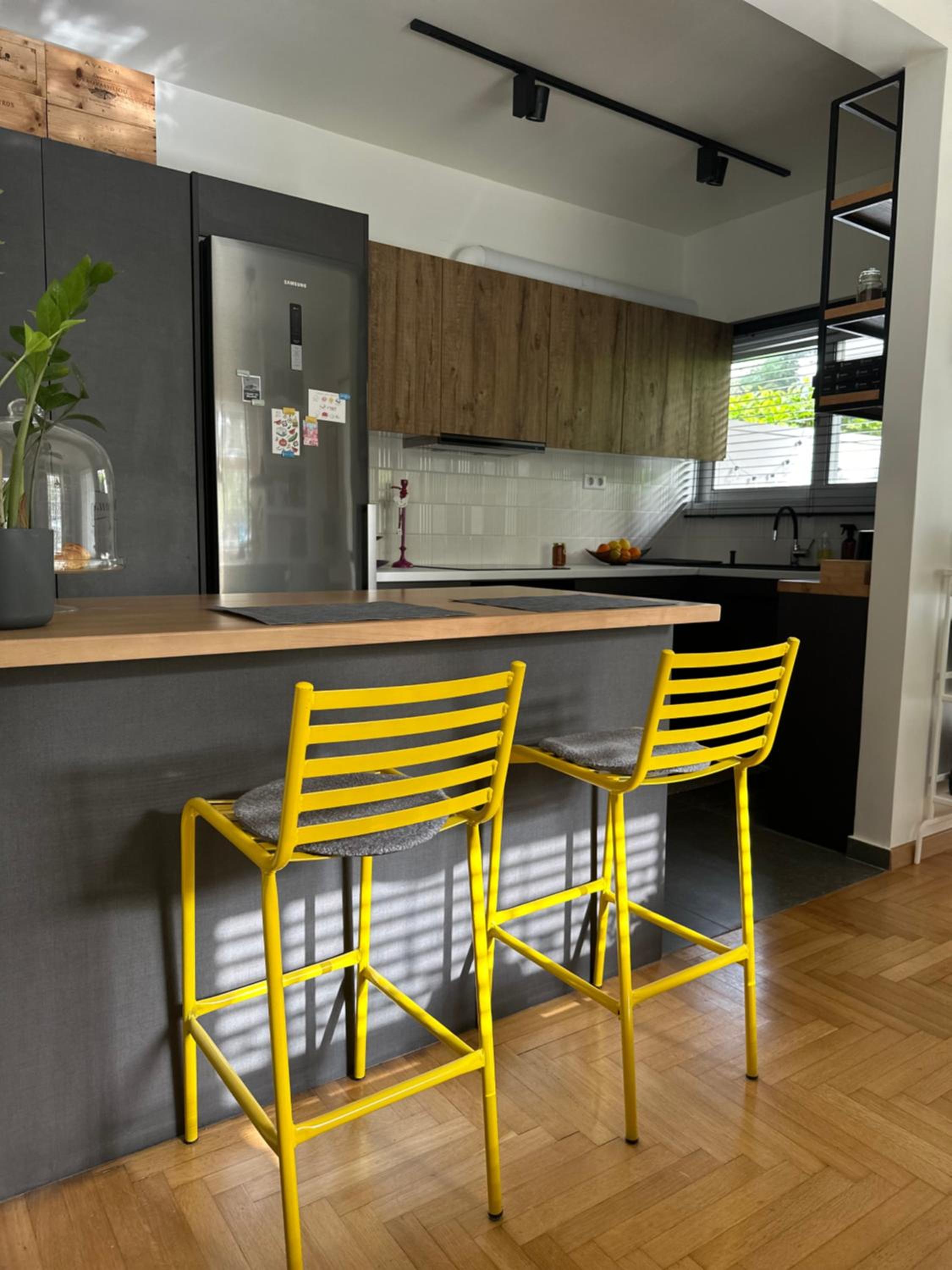 Athenian Coastal Urban Living